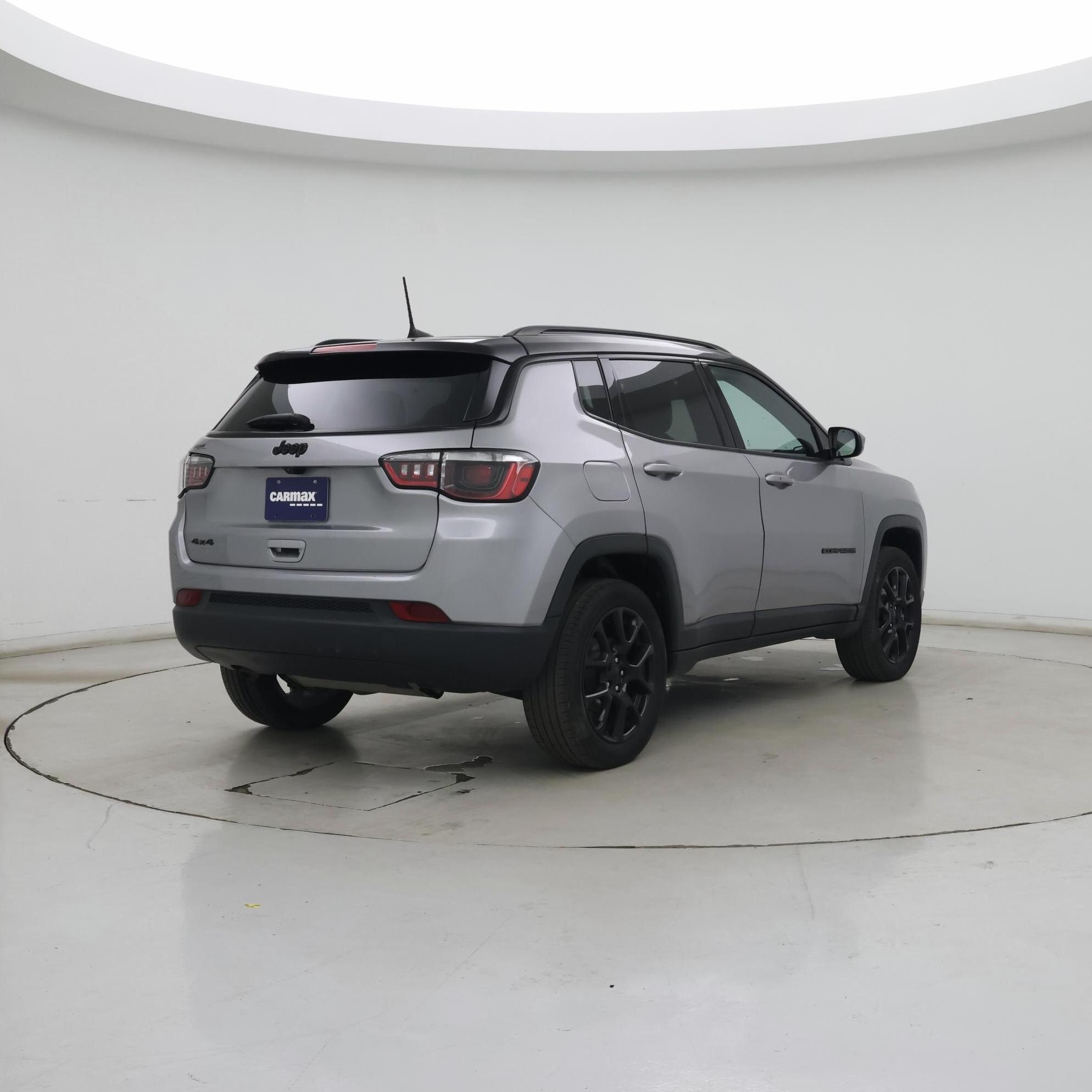 Thumbnail: 2023 Jeep Compass - 8