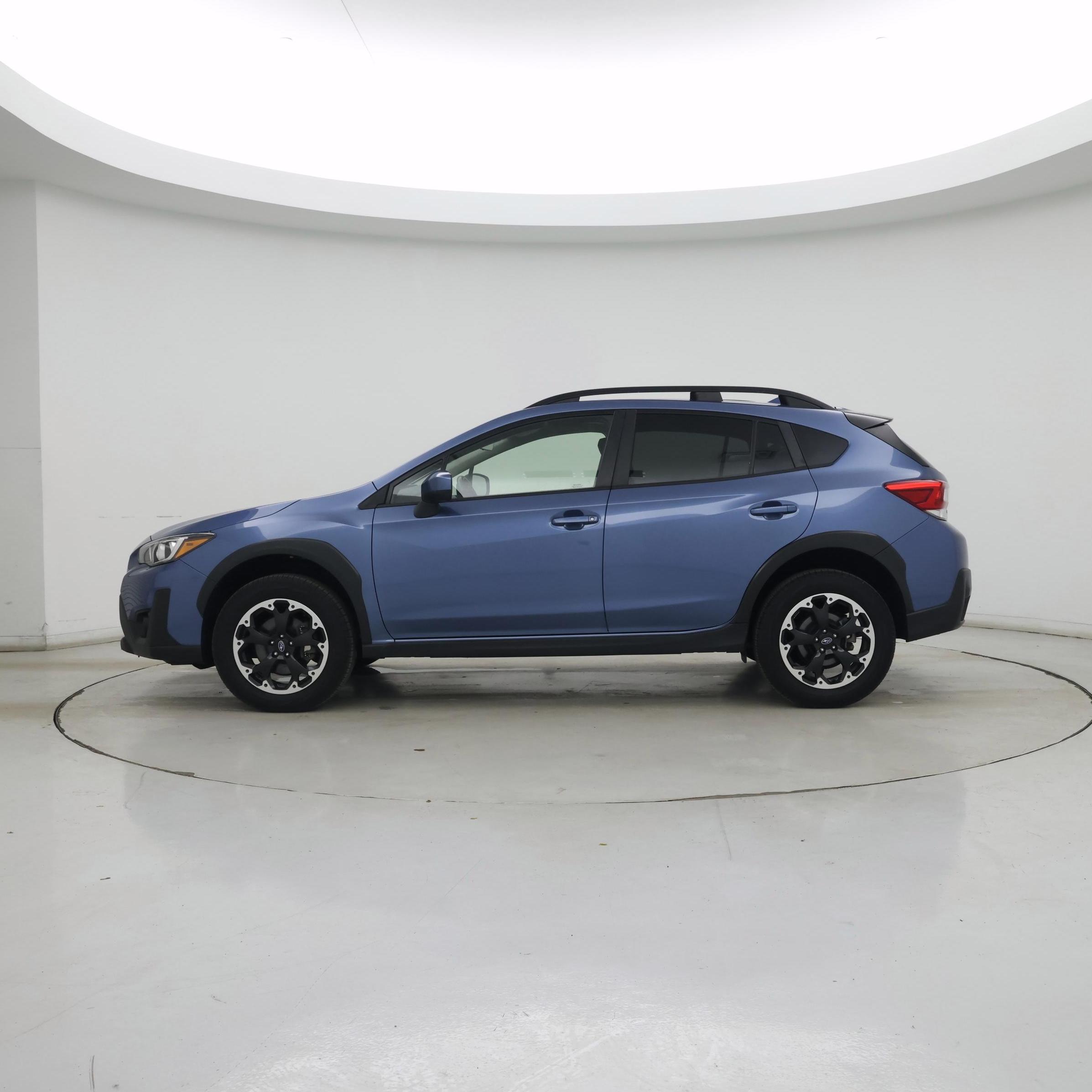 Thumbnail: 2021 Subaru Crosstrek - 3