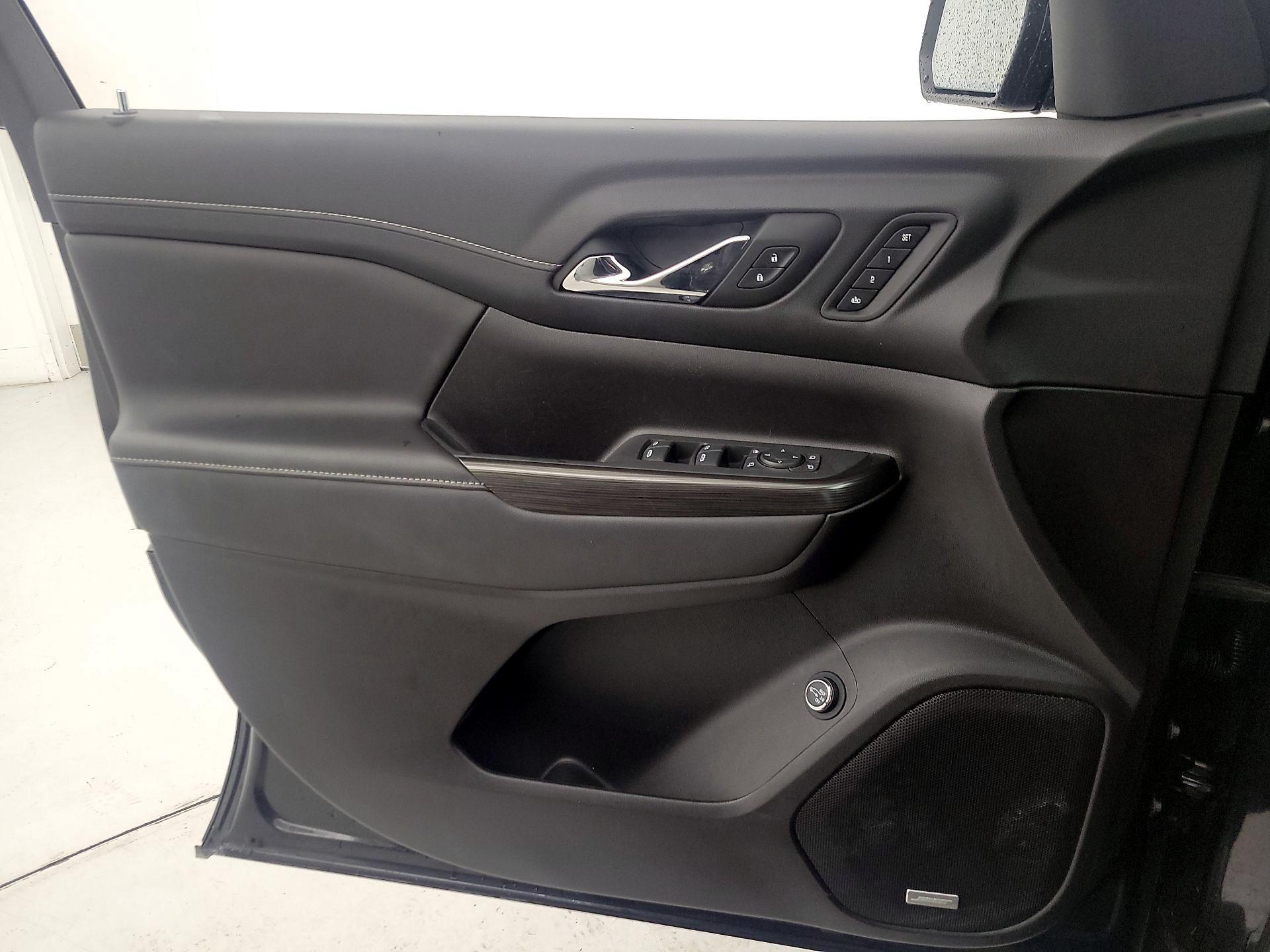 Thumbnail: 2023 GMC Acadia - 12