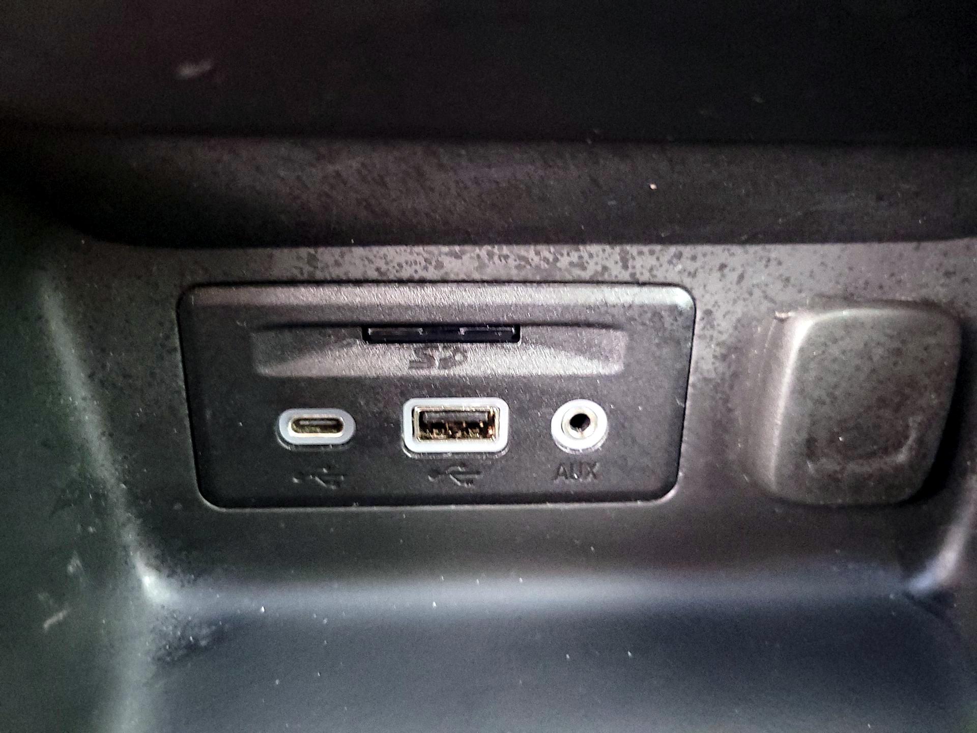 Thumbnail: 2022 GMC Terrain - 18