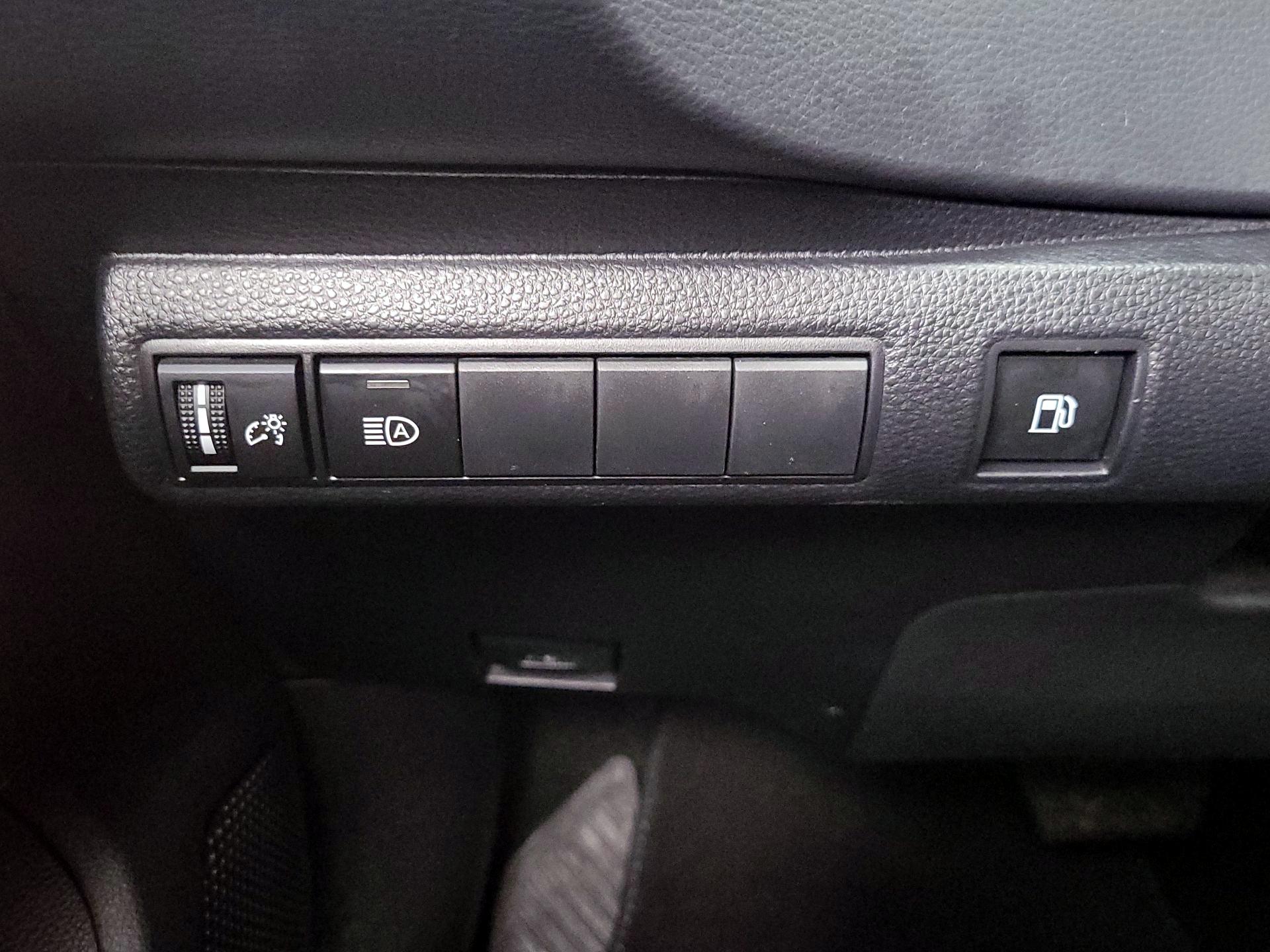 Thumbnail: 2024 Toyota Corolla - 13