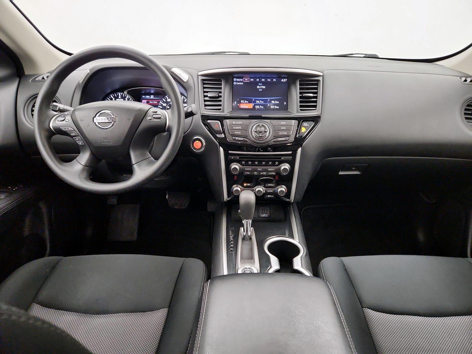 Thumbnail: 2018 Nissan Pathfinder - 9