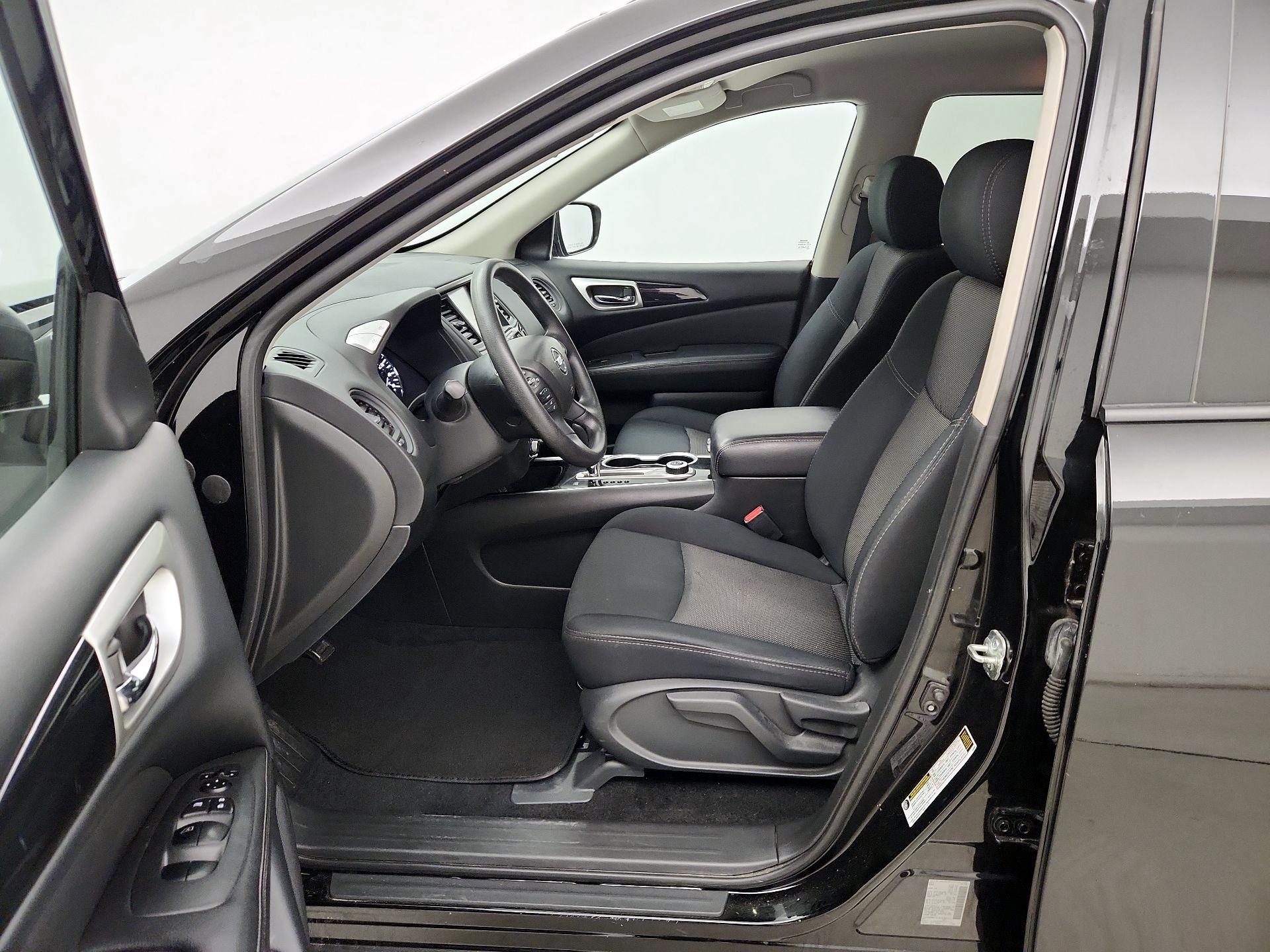 Thumbnail: 2018 Nissan Pathfinder - 11