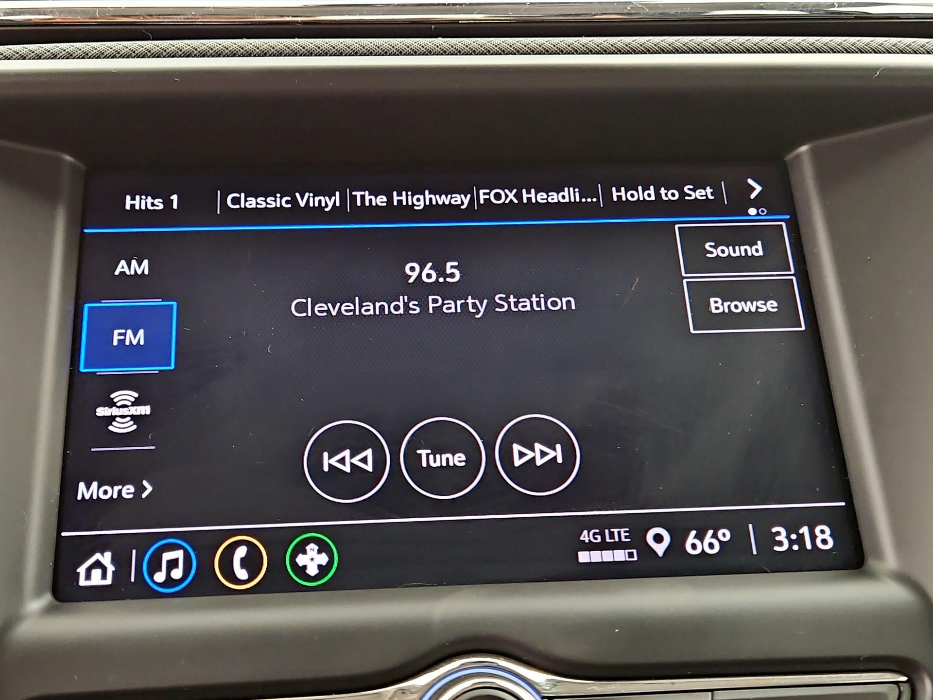 Thumbnail: 2023 Chevrolet TrailBlazer - 15