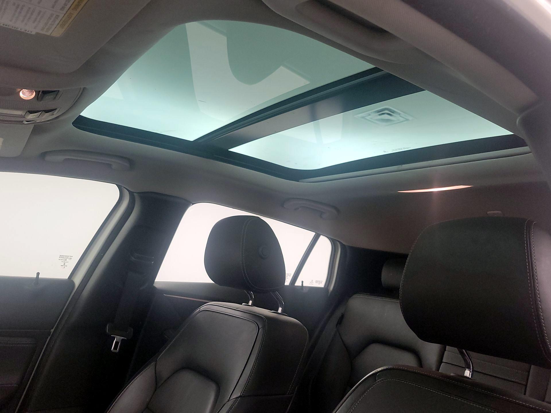 Thumbnail: 2018 INFINITI QX30 - 19