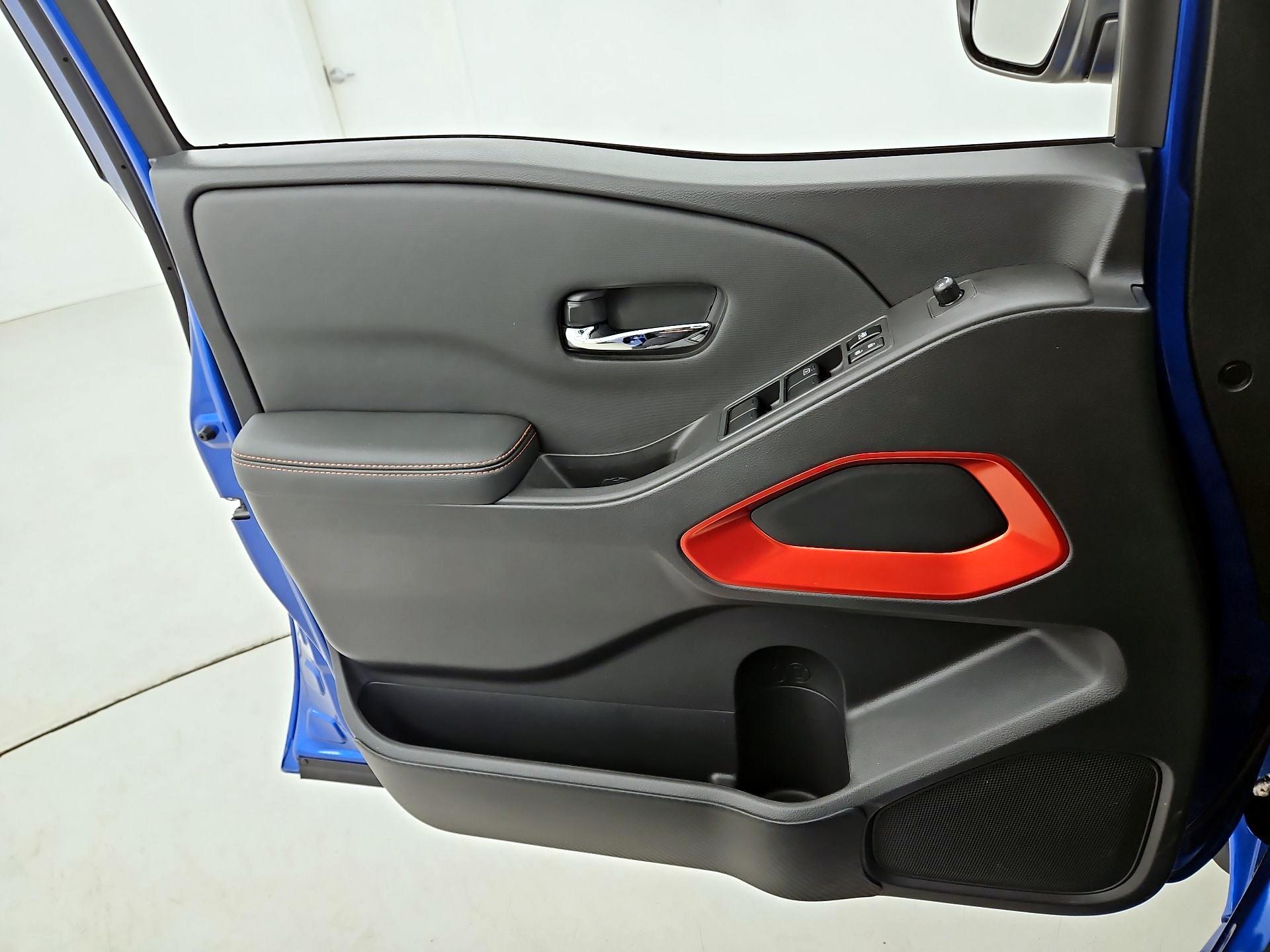 Thumbnail: 2024 Nissan Frontier - 12