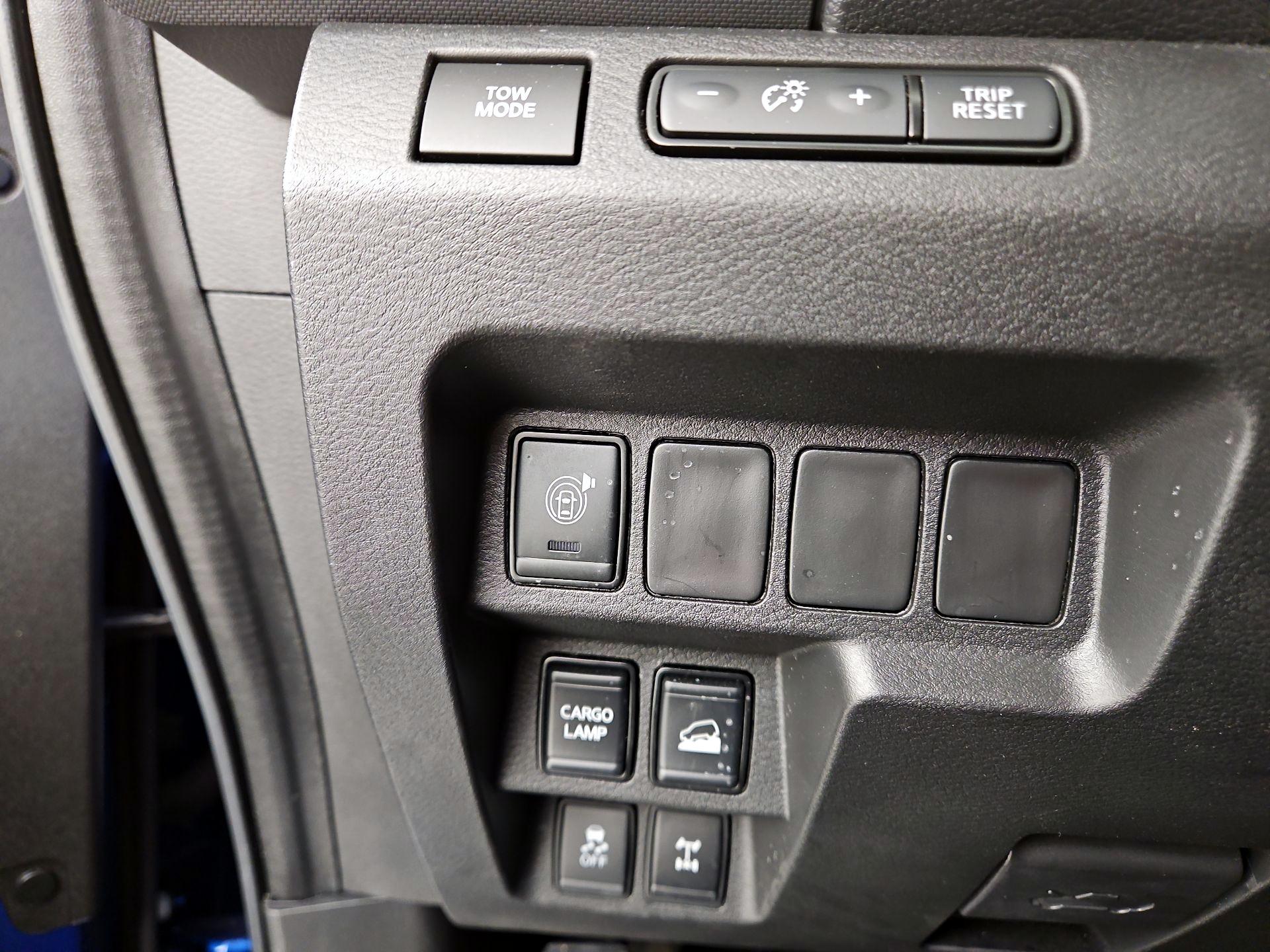 Thumbnail: 2024 Nissan Frontier - 13