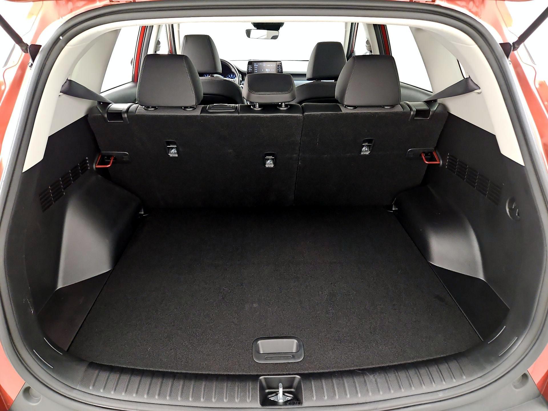 Thumbnail: 2023 Kia Seltos - 20