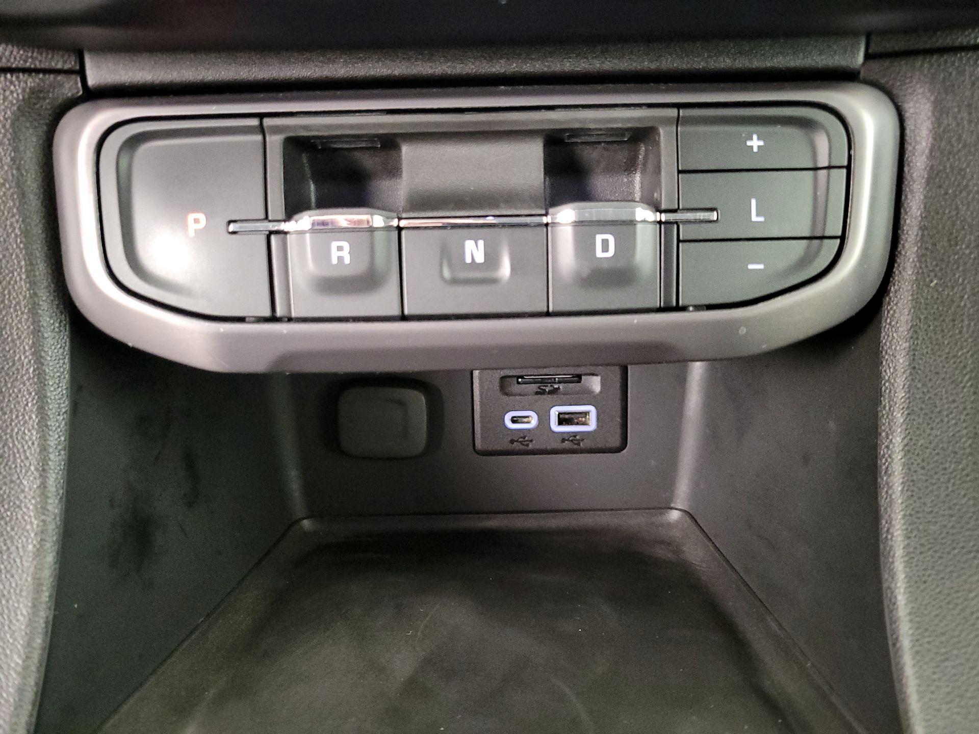 Thumbnail: 2023 GMC Acadia - 18