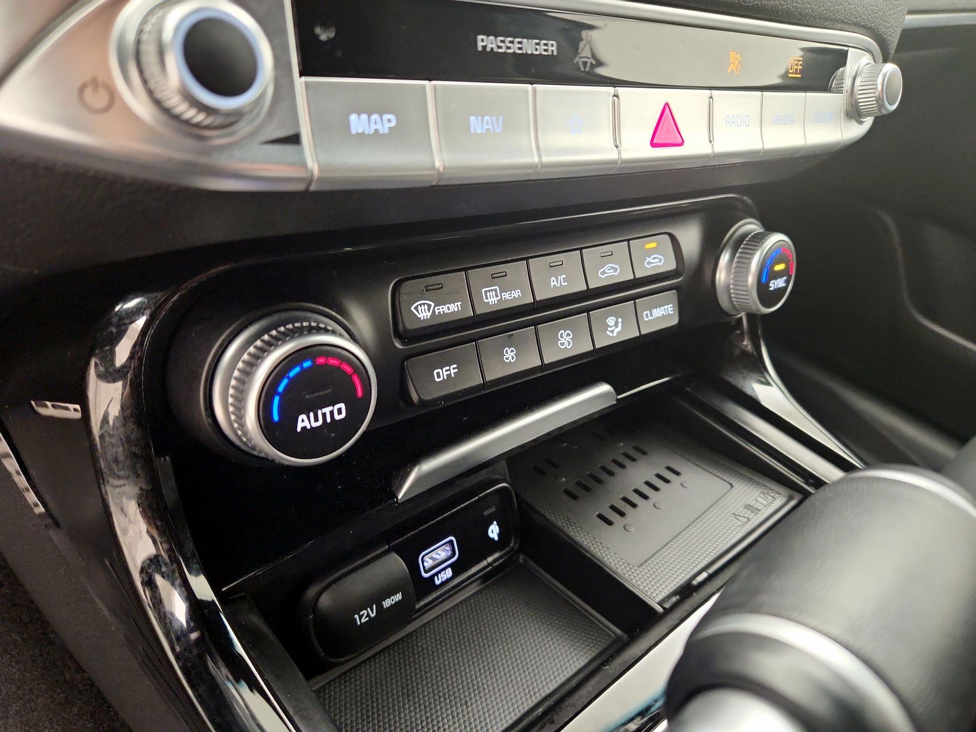 Thumbnail: 2023 Kia Stinger - 17