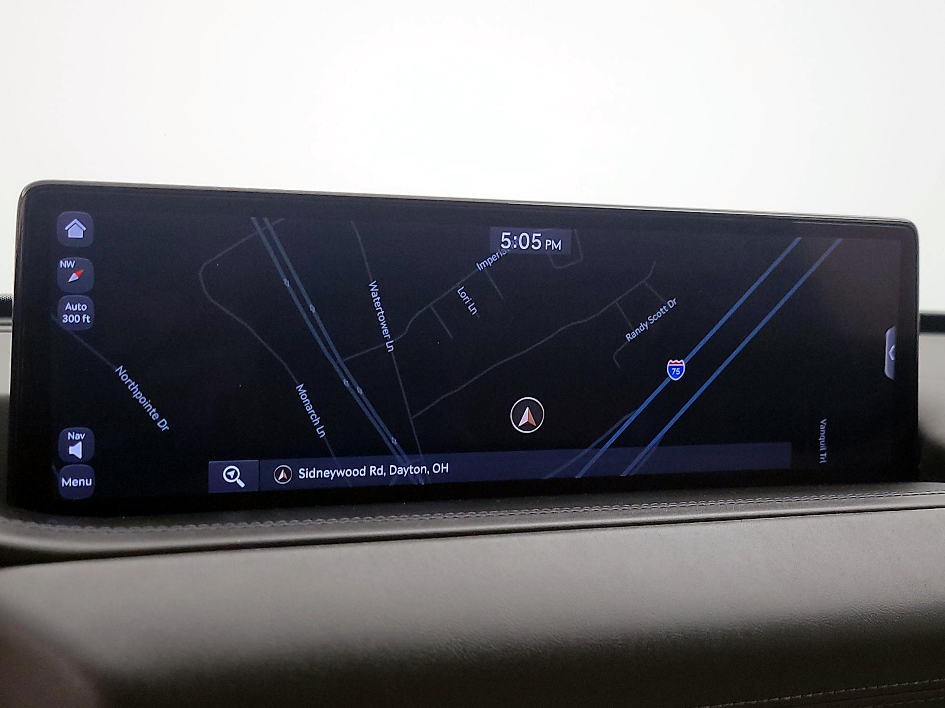 Thumbnail: 2021 Genesis GV80 - 14