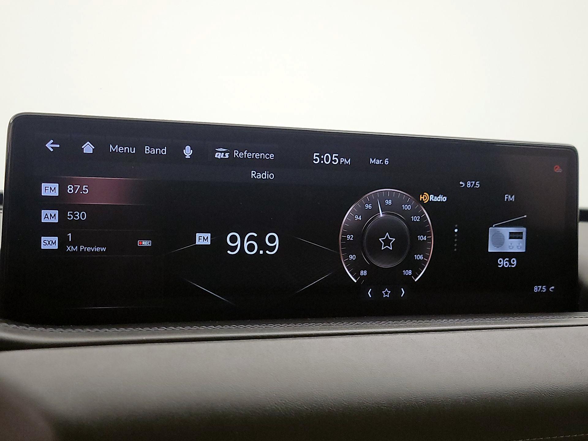 Thumbnail: 2021 Genesis GV80 - 16