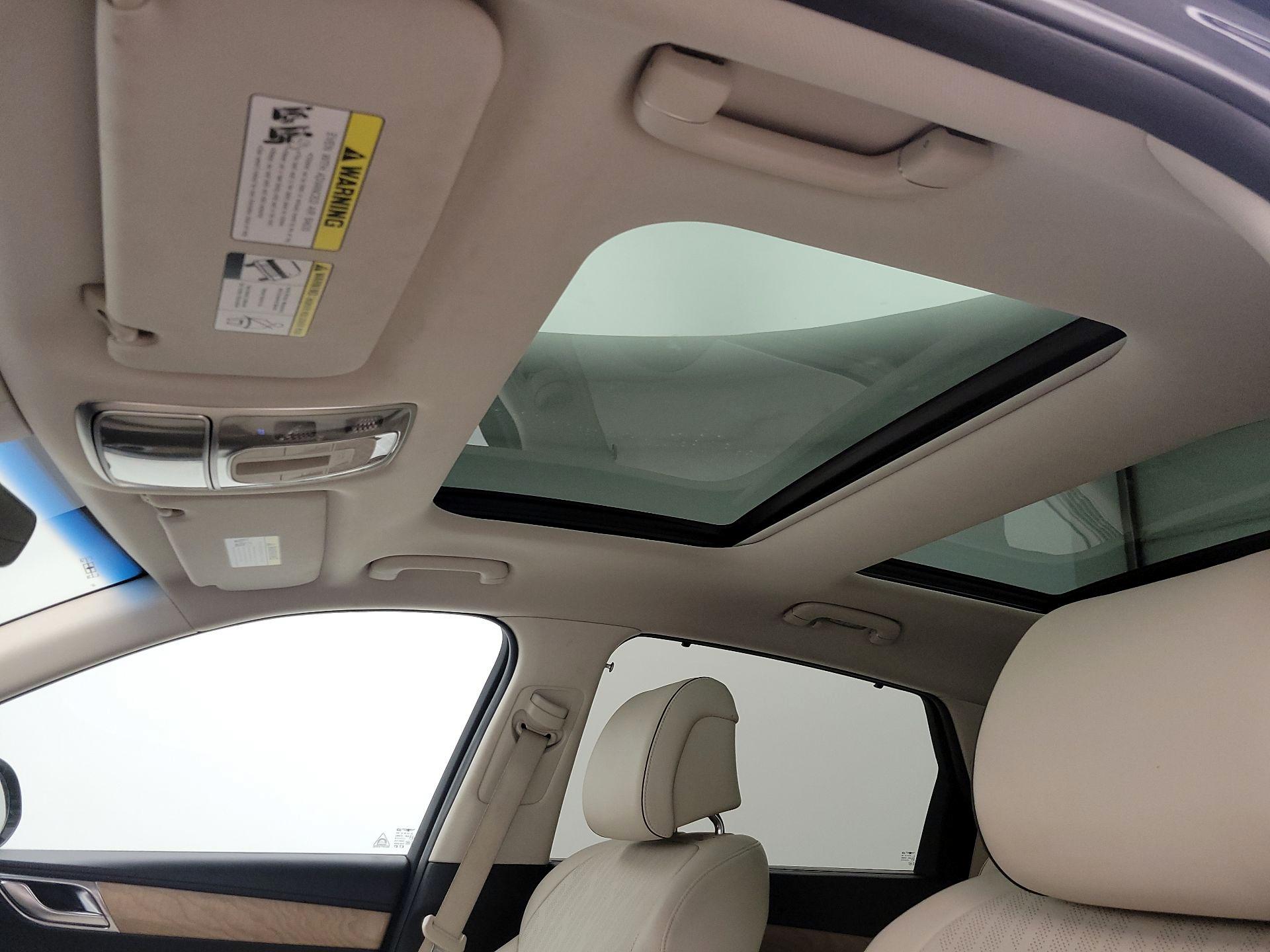 Thumbnail: 2021 Genesis GV80 - 20