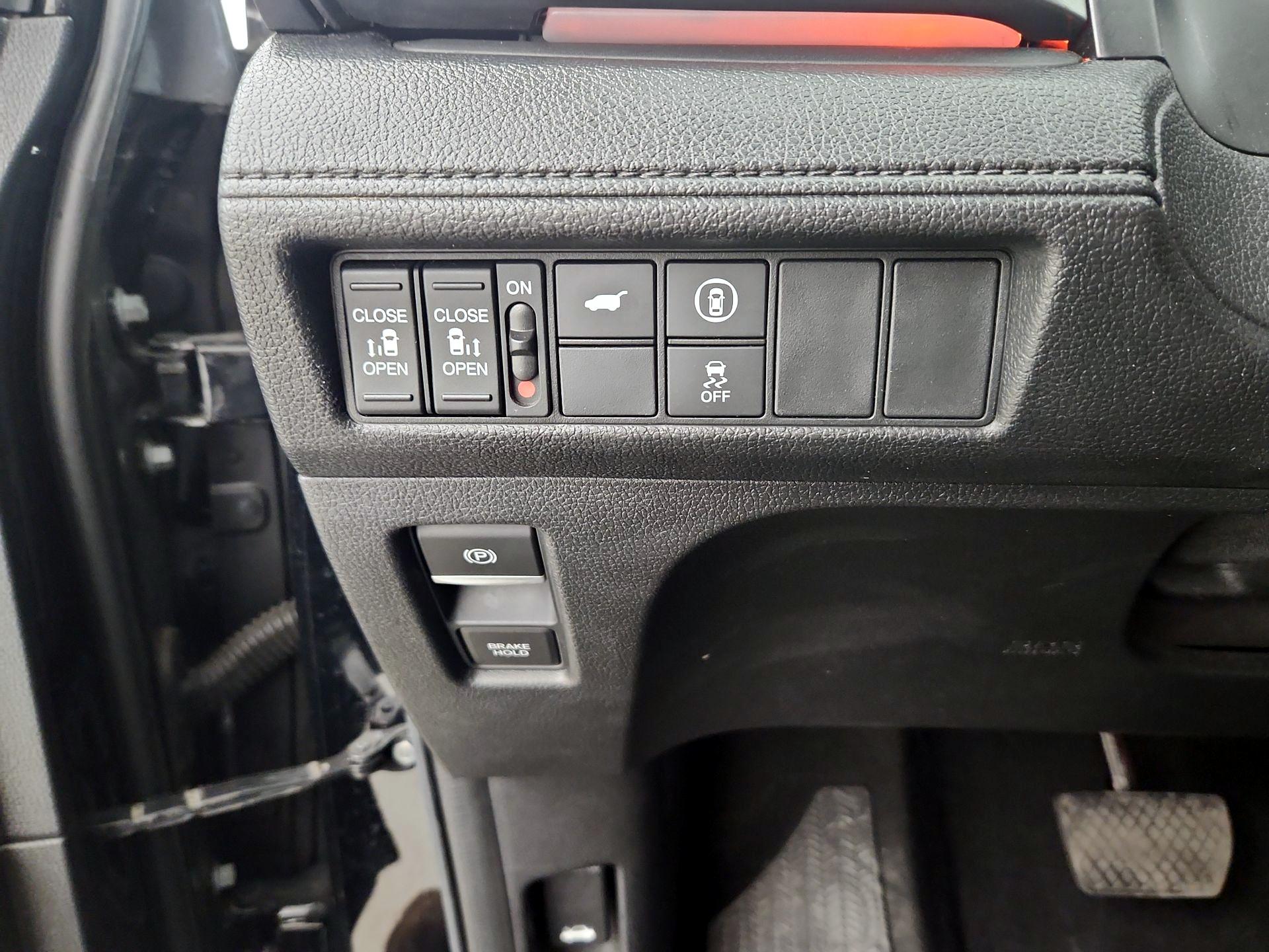 Thumbnail: 2023 Honda Odyssey - 13