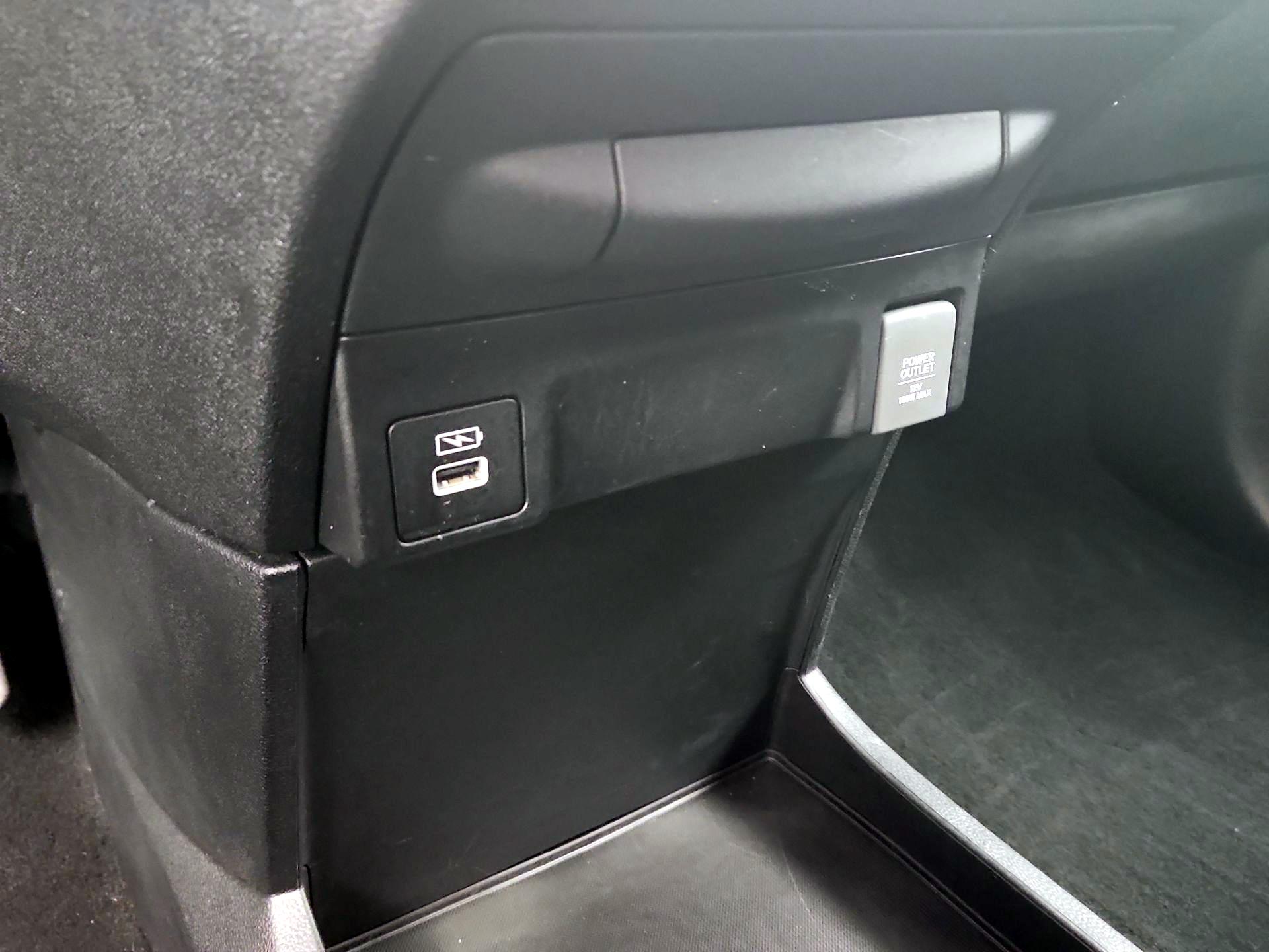 Thumbnail: 2023 Honda Odyssey - 18