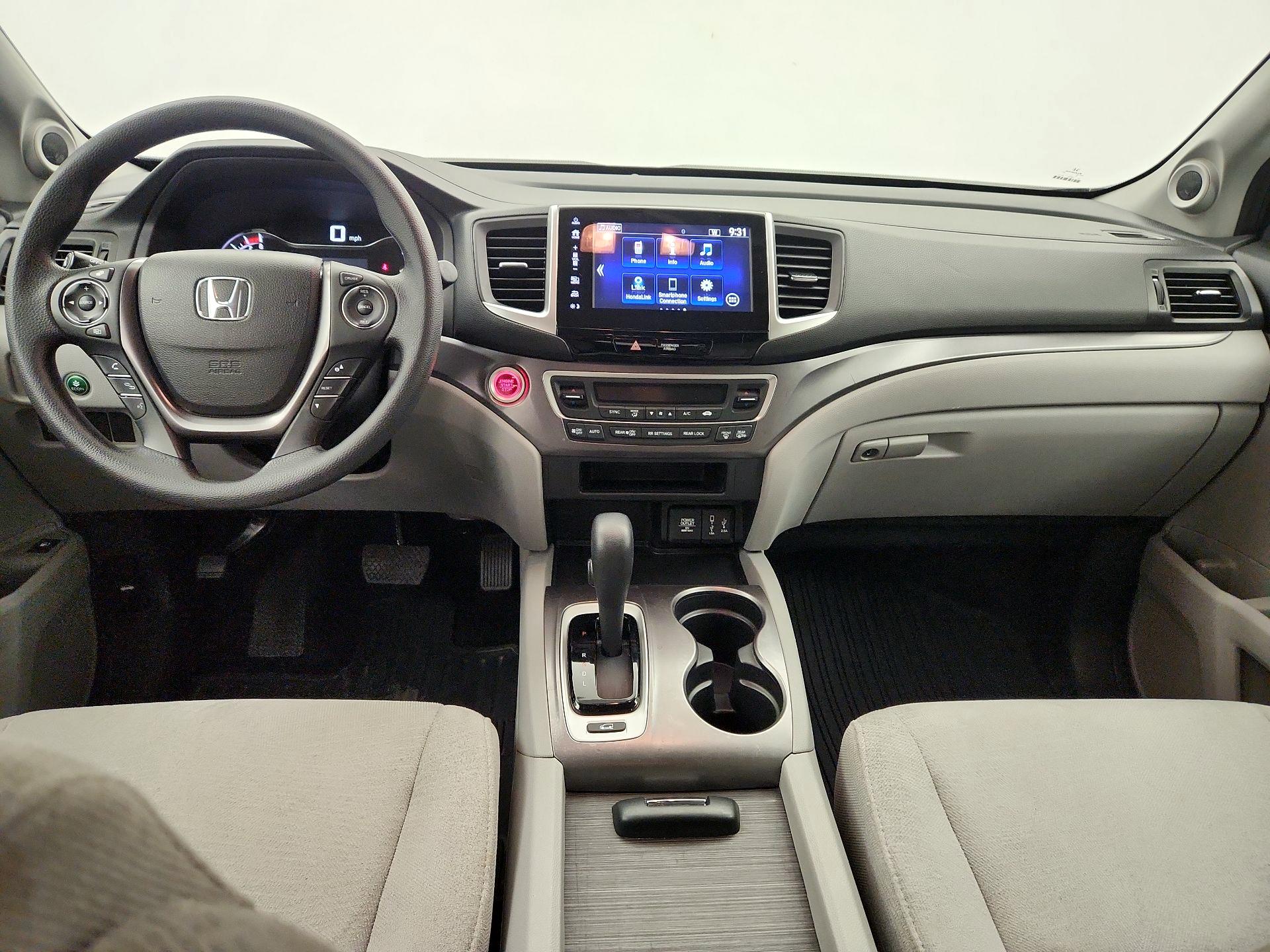 Thumbnail: 2018 Honda Pilot - 9