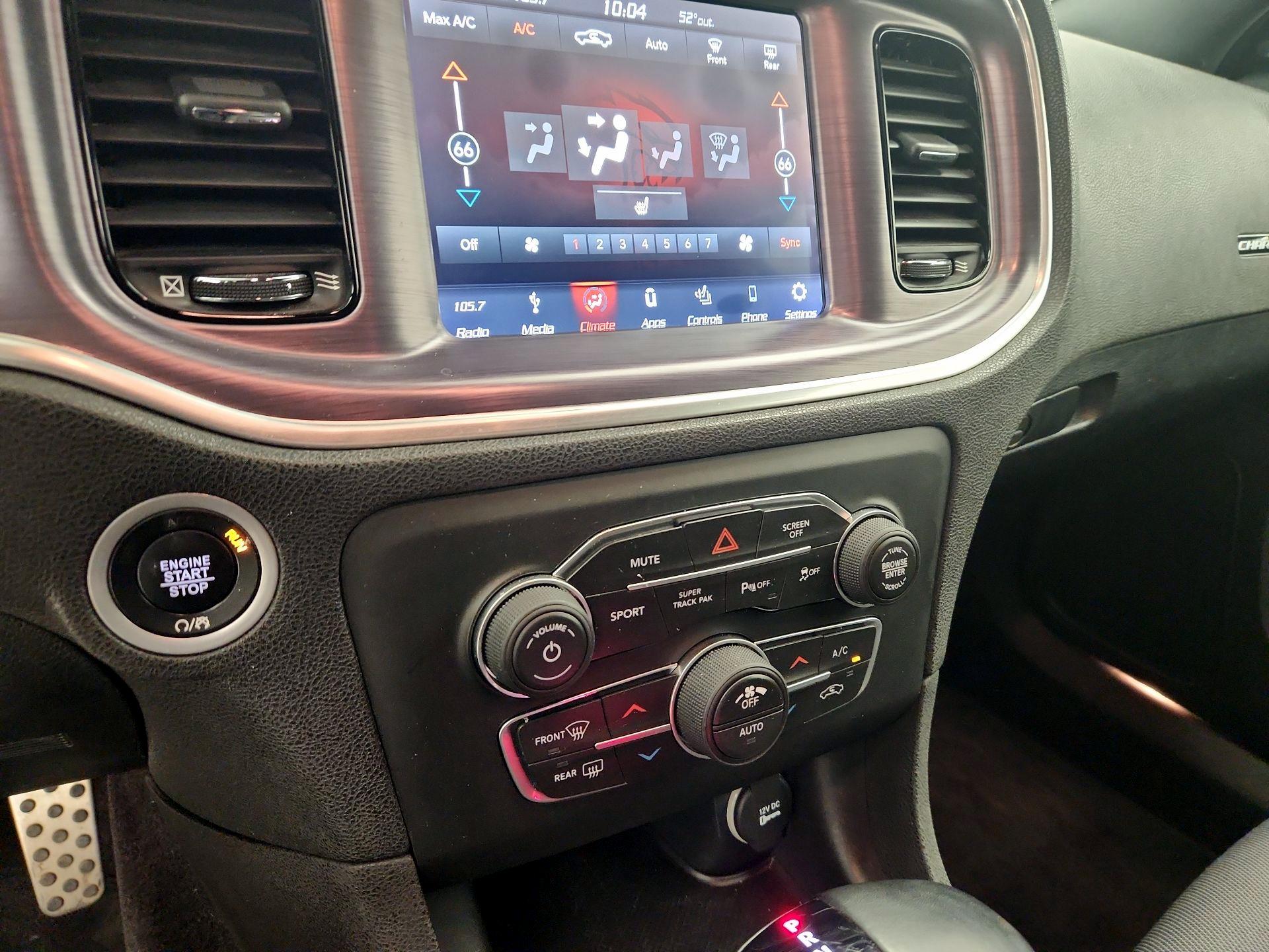 Thumbnail: 2018 Dodge Charger - 16