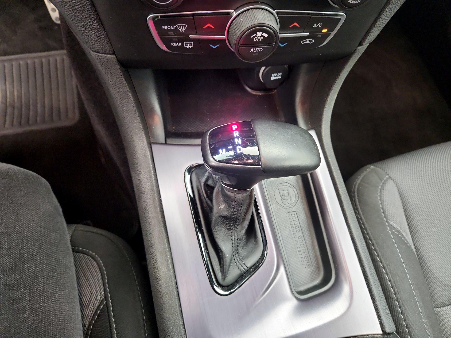 Thumbnail: 2018 Dodge Charger - 17