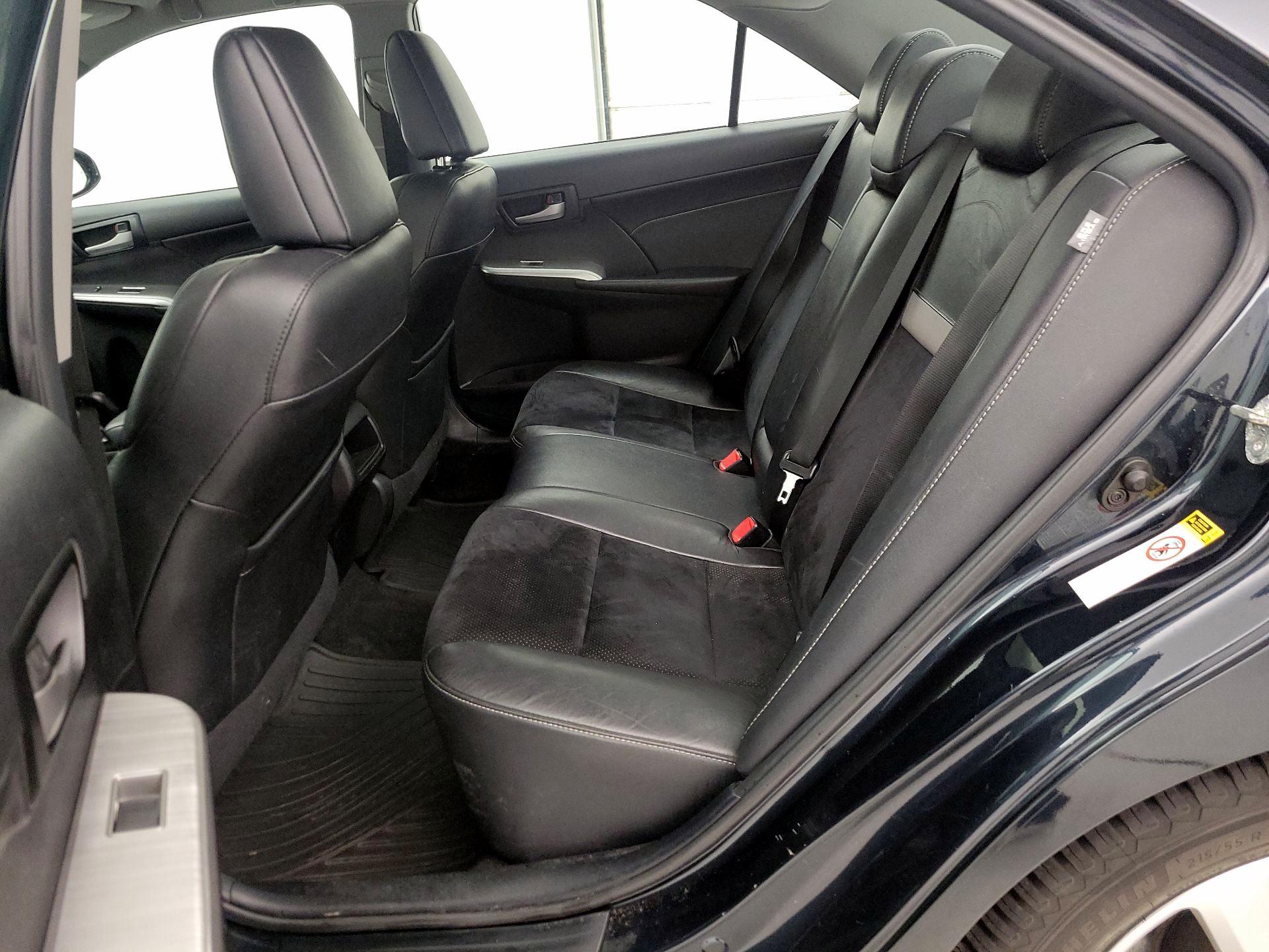 Thumbnail: 2014 Toyota Camry - 20