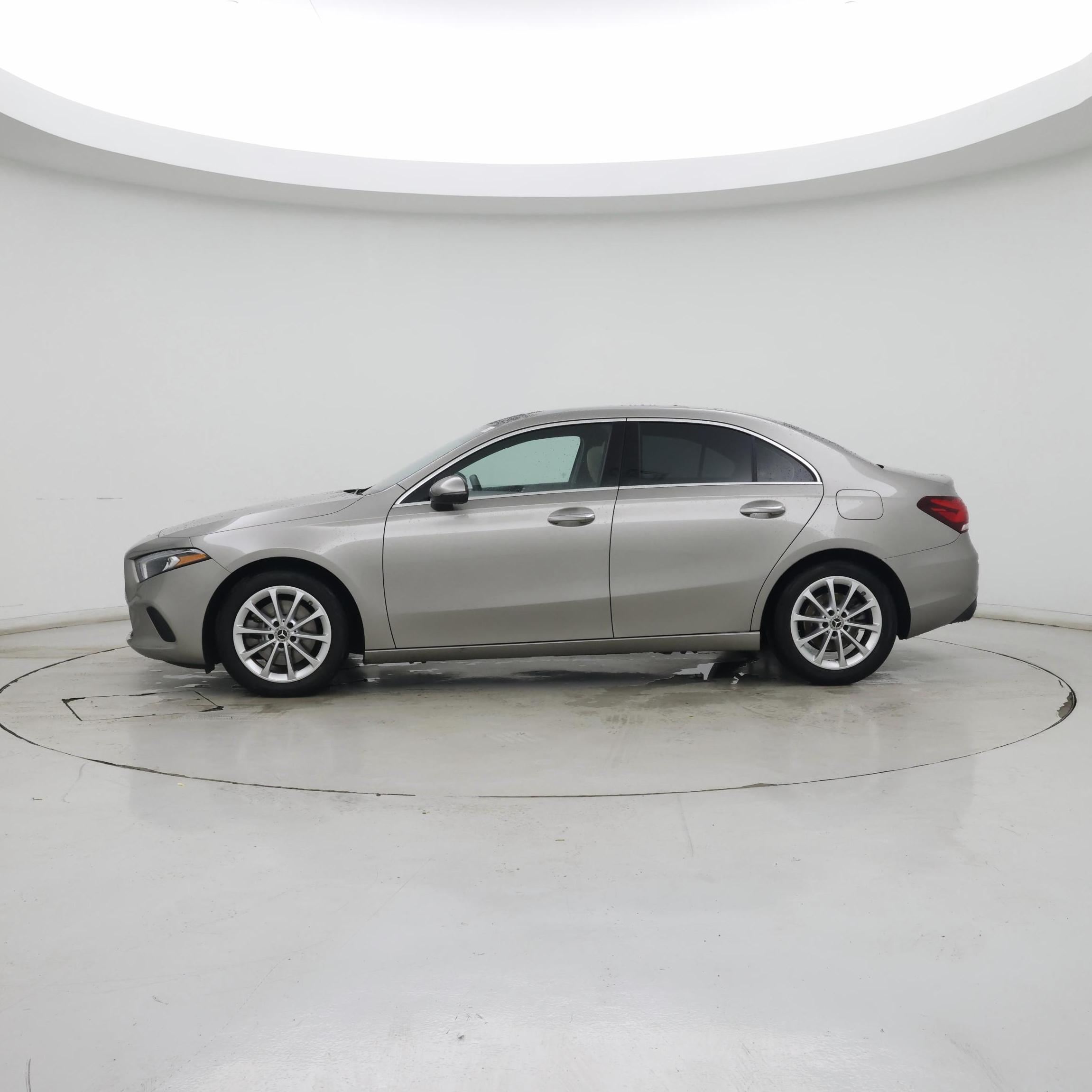 Thumbnail: 2021 Mercedes-Benz A-Class - 3