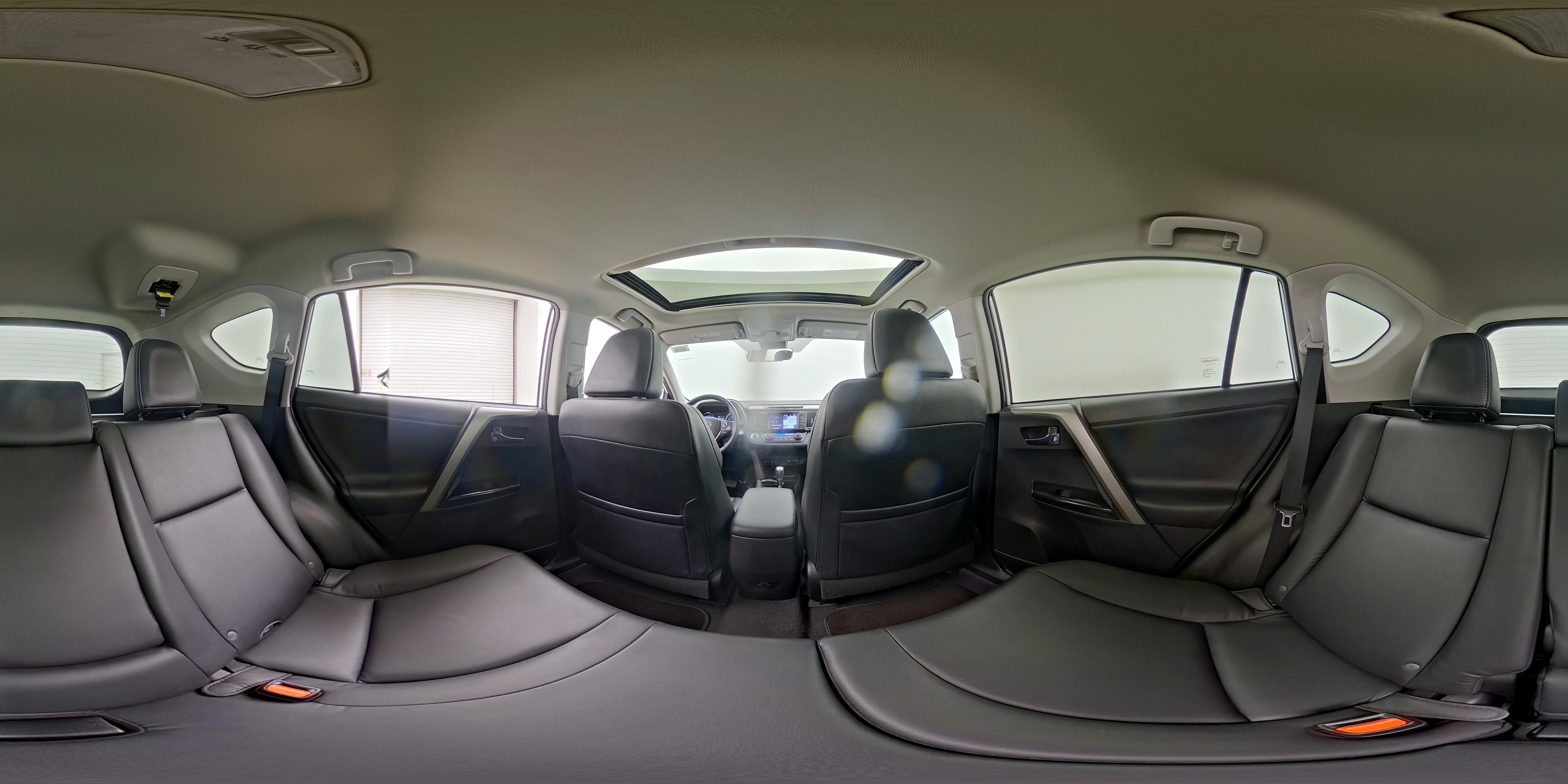 2016 Toyota RAV4 Limited - Photo 27