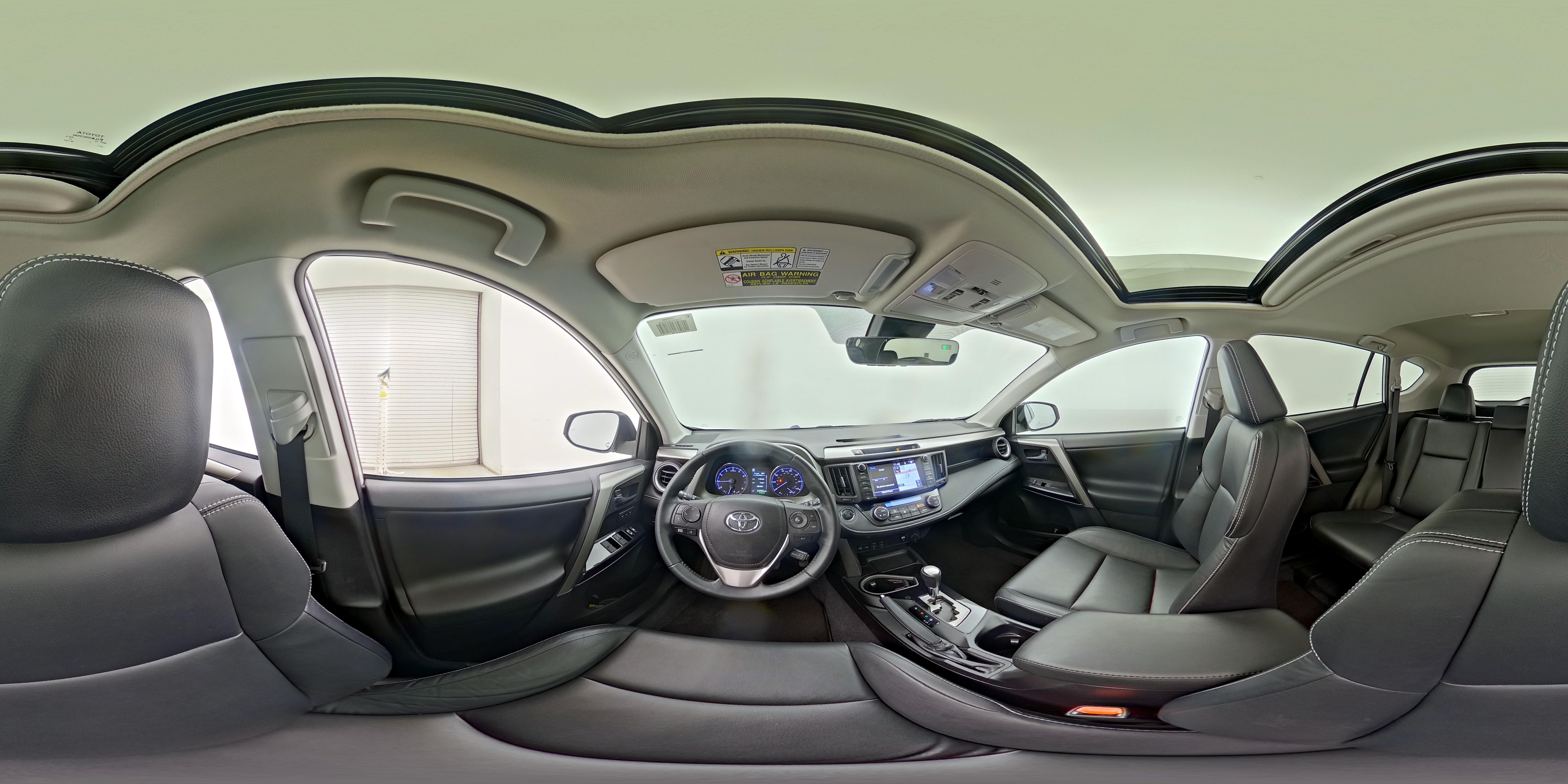 2016 Toyota RAV4 Limited - Photo 28