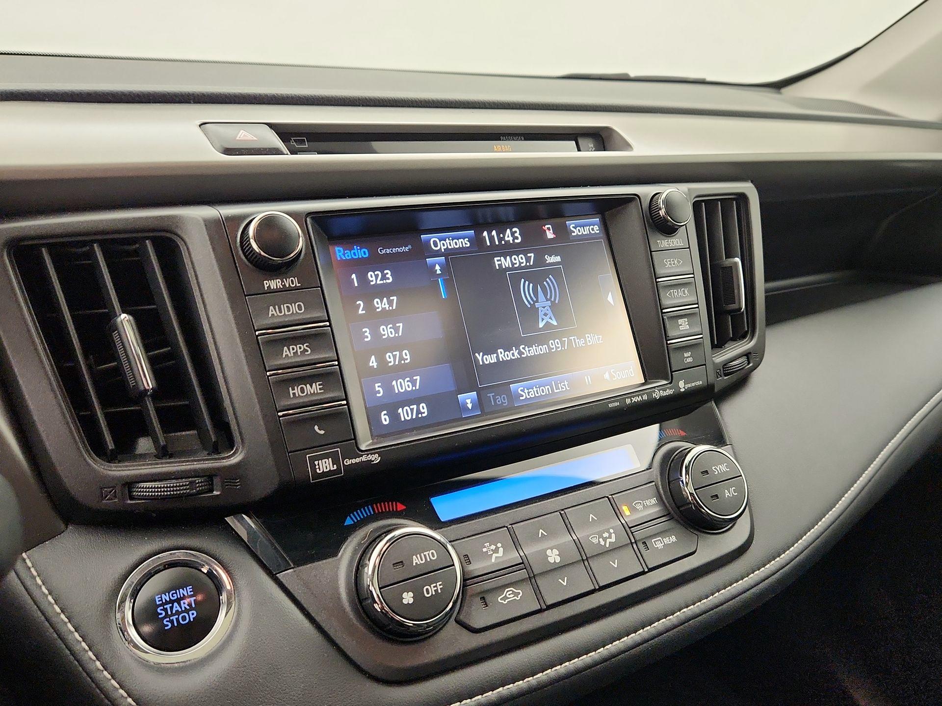 Thumbnail: 2016 Toyota RAV4 - 16