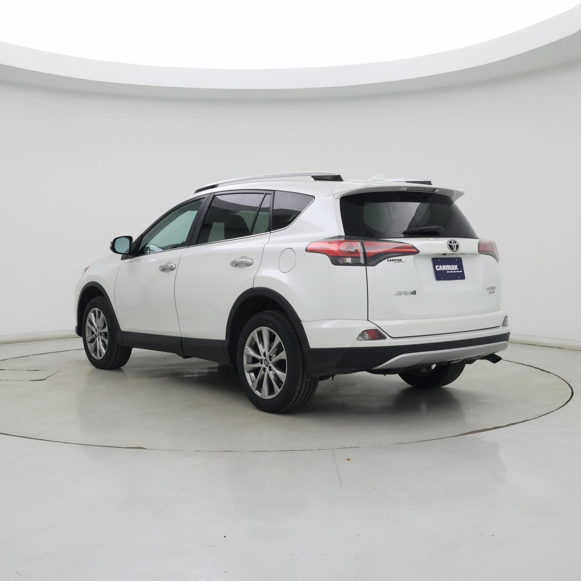 Thumbnail: 2016 Toyota RAV4 - 2