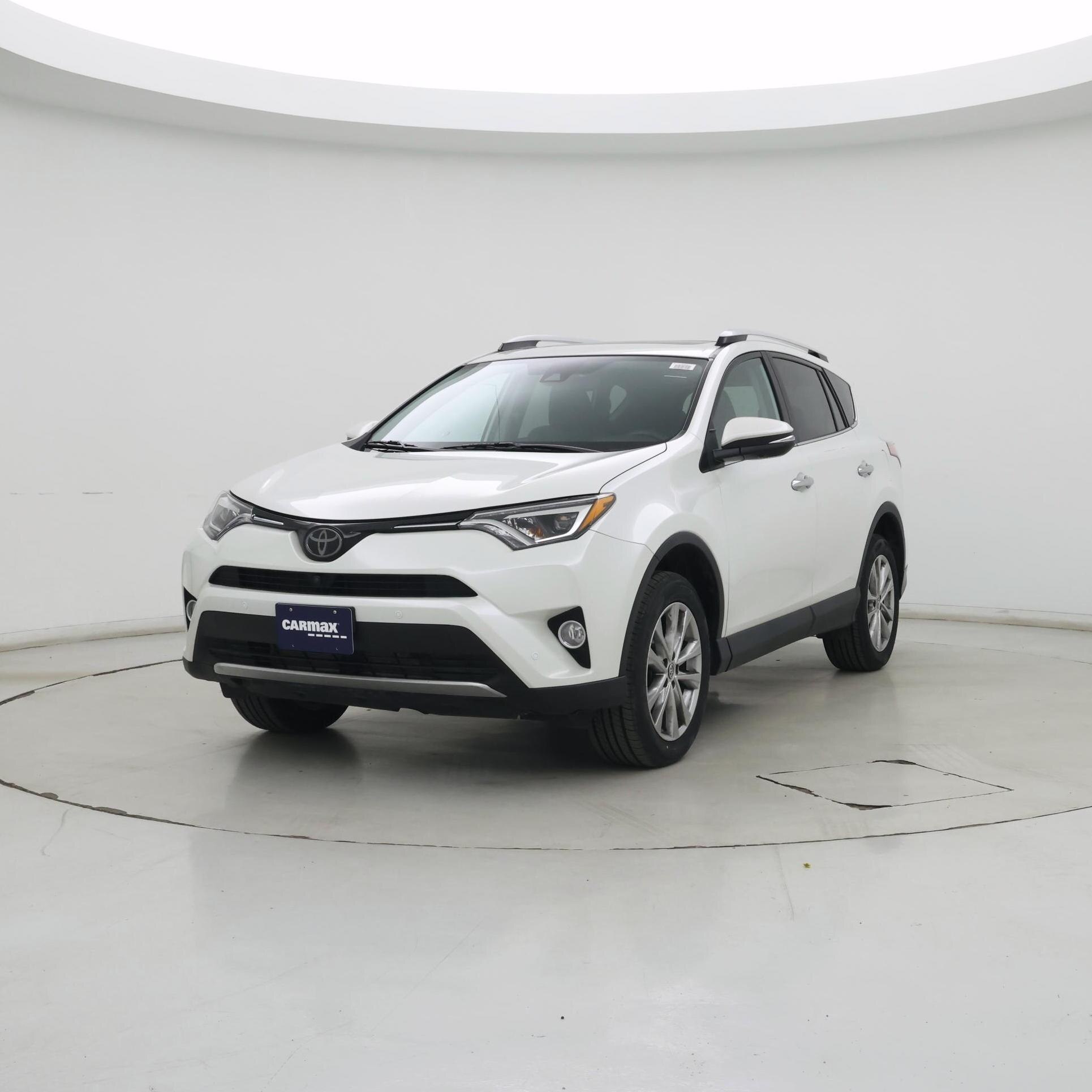 Thumbnail: 2016 Toyota RAV4 - 4