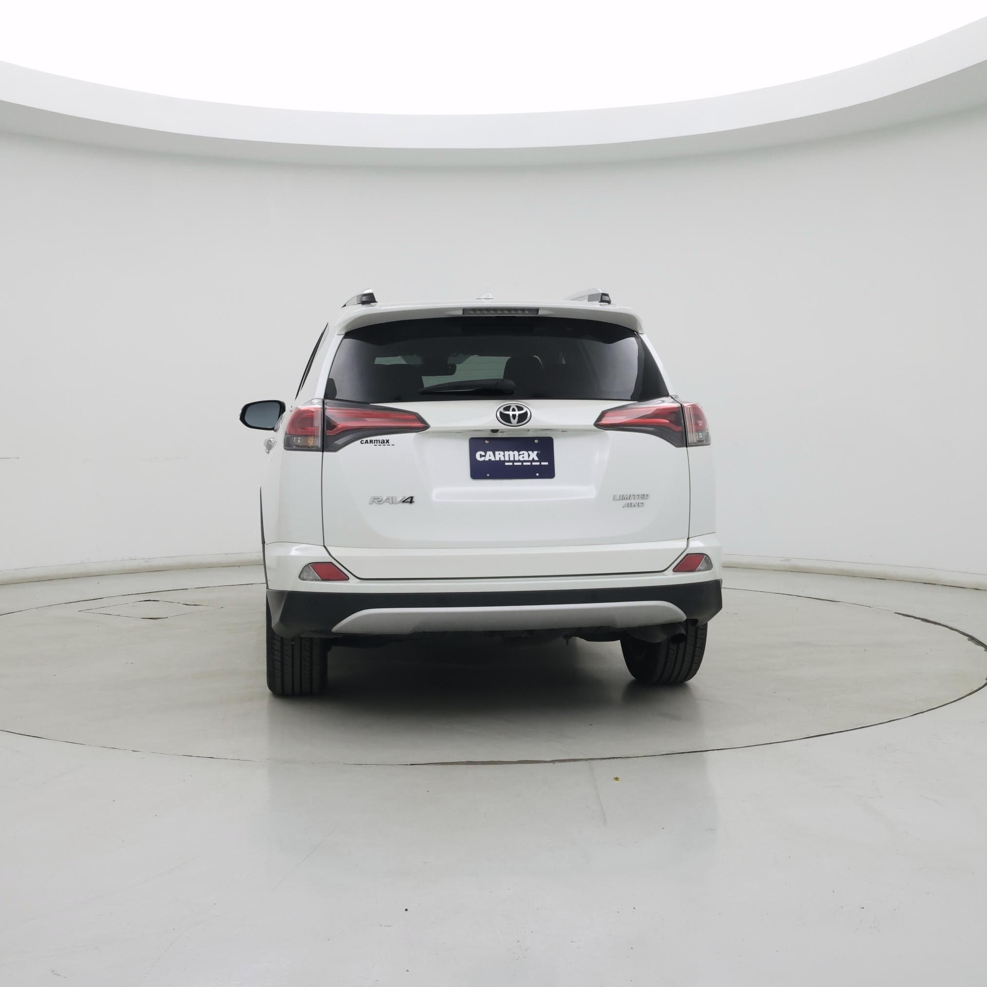 Thumbnail: 2016 Toyota RAV4 - 6