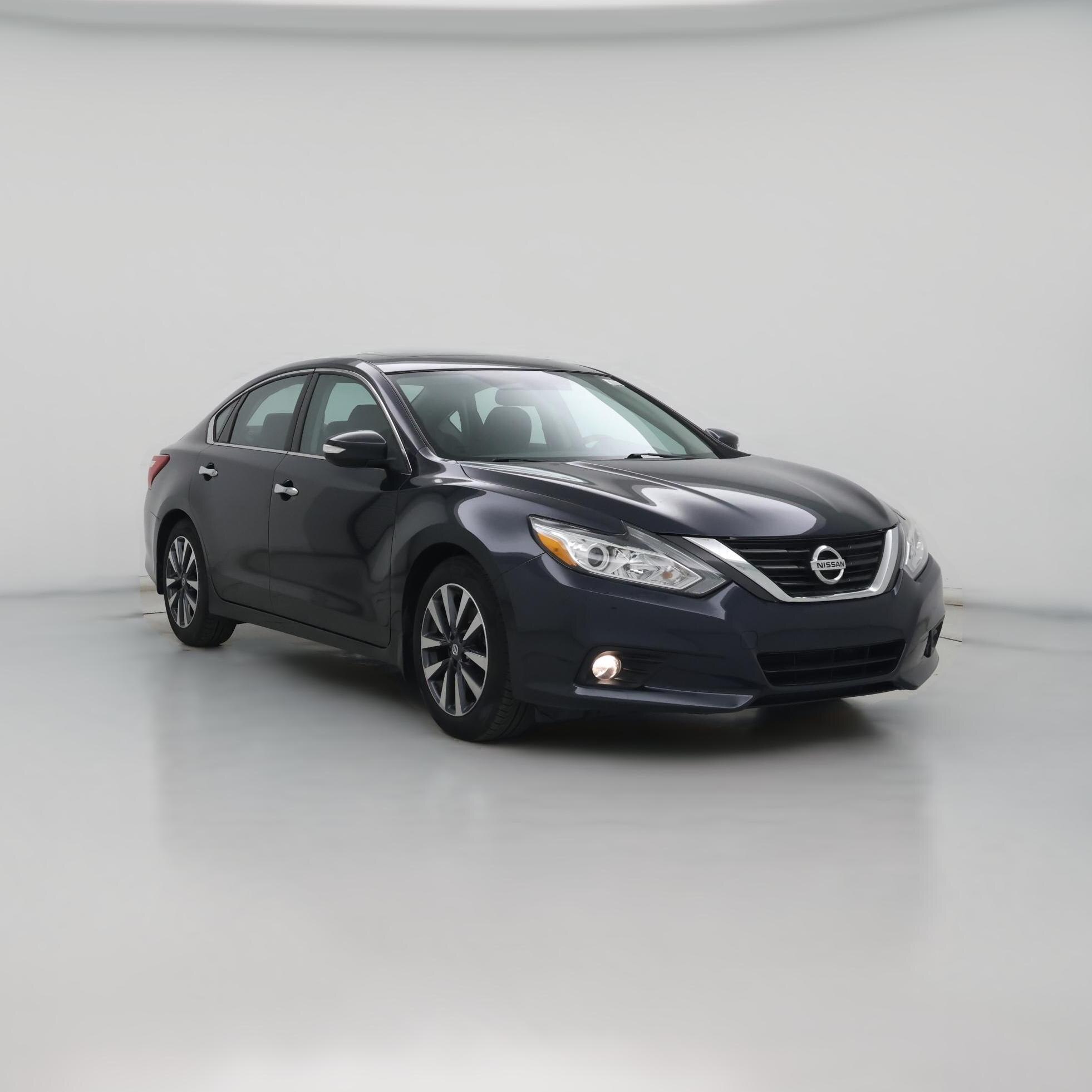 Thumbnail: 2016 Nissan Altima - 1