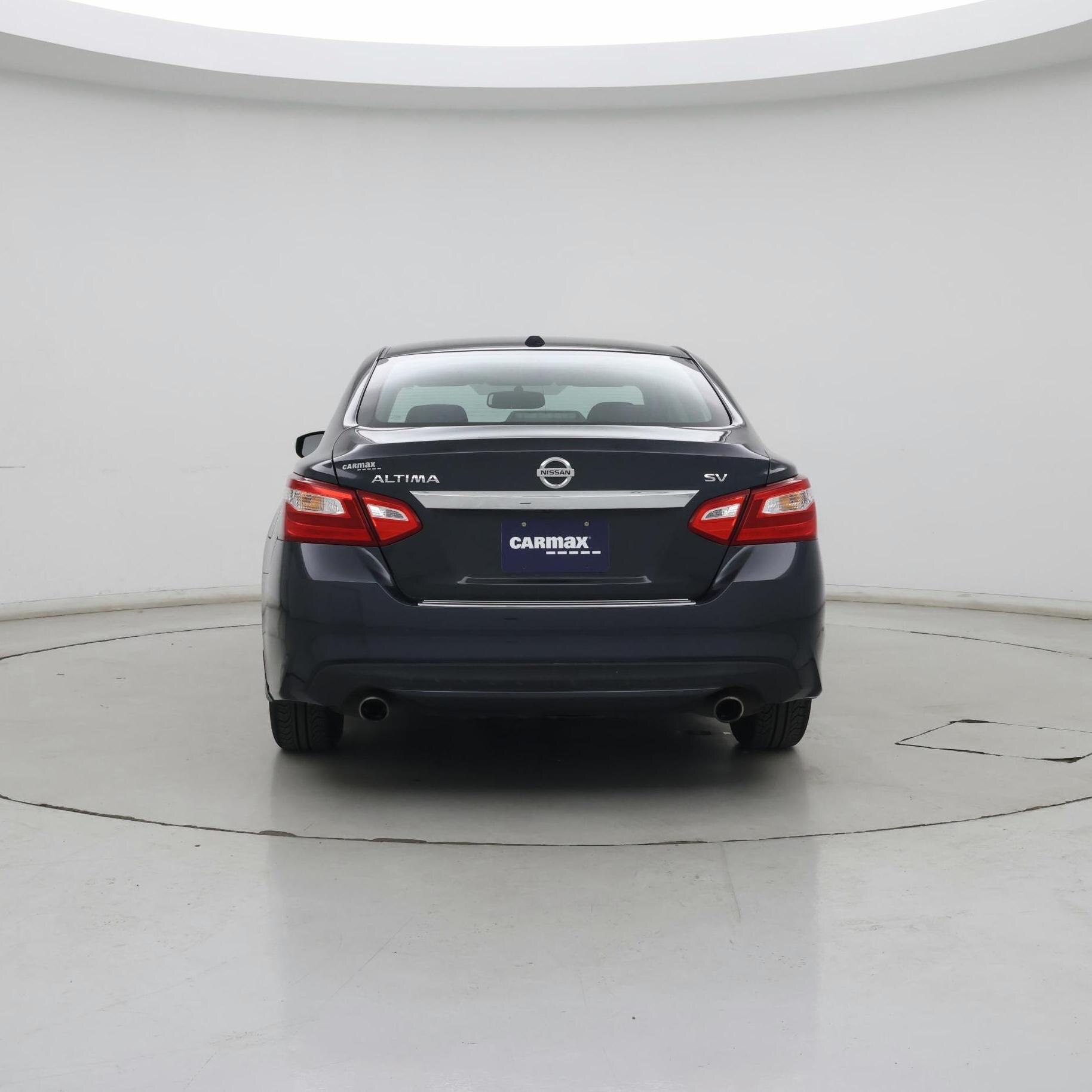 Thumbnail: 2016 Nissan Altima - 6