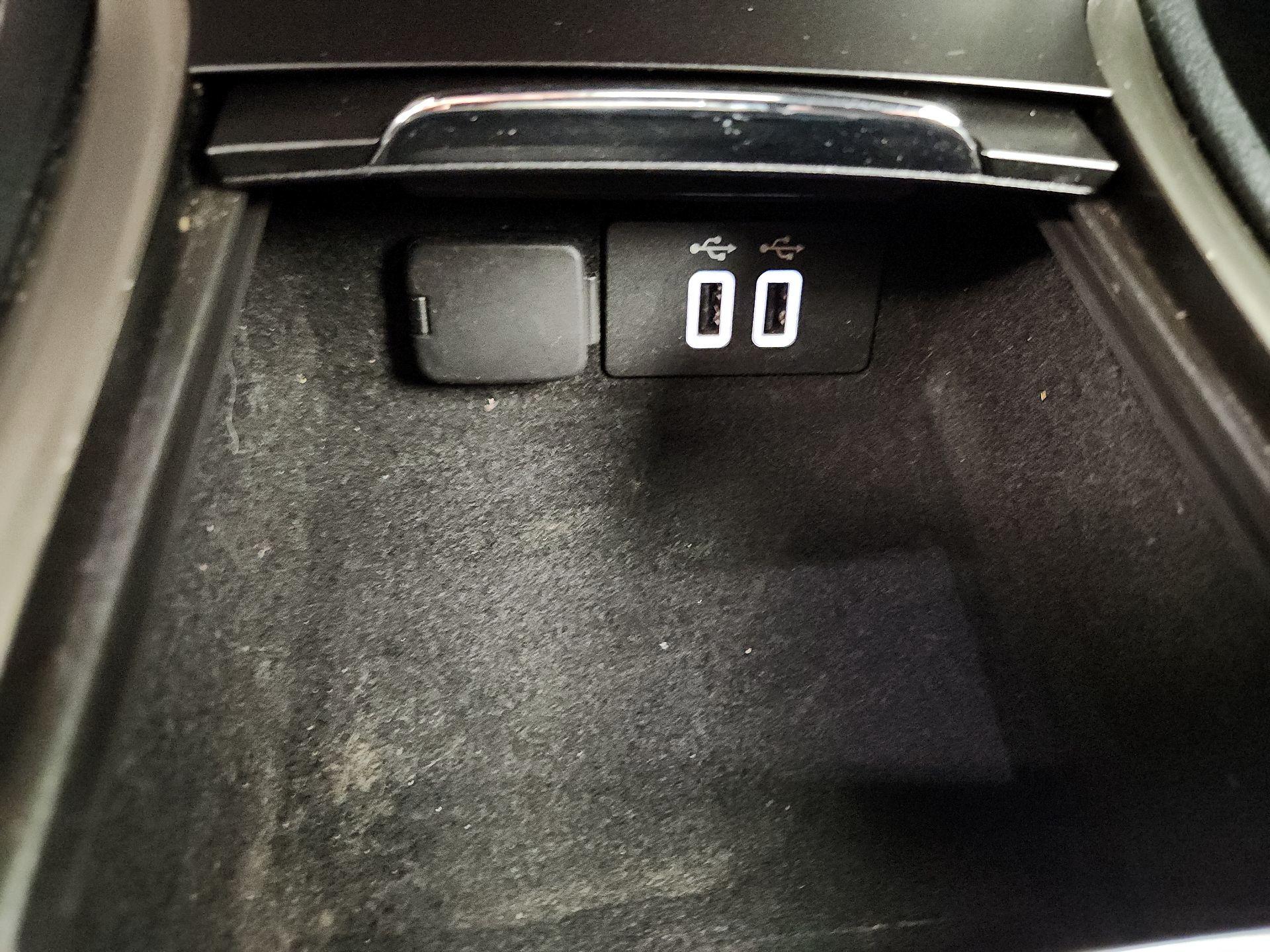 Thumbnail: 2019 Lincoln MKC - 19