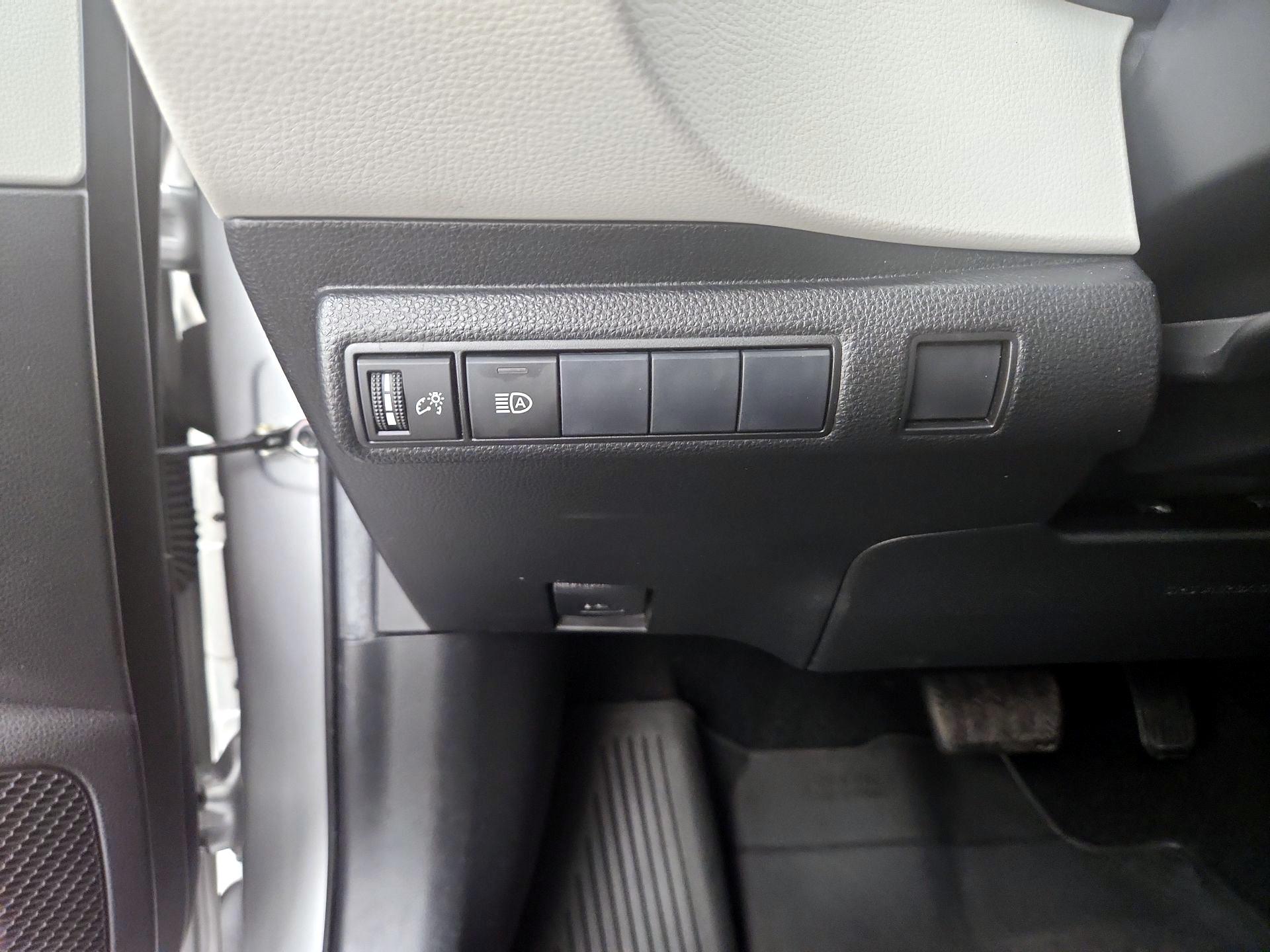 Thumbnail: 2020 Toyota Corolla - 13