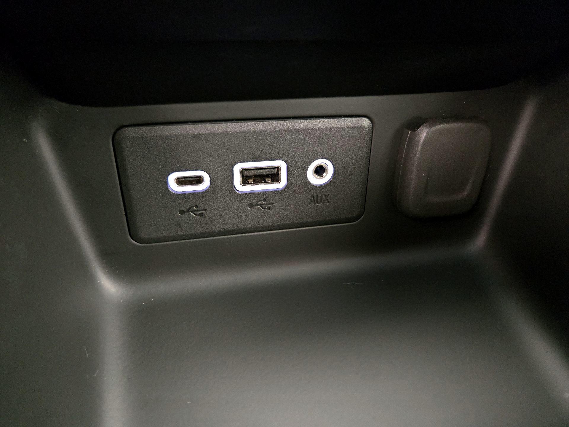 Thumbnail: 2023 GMC Terrain - 18