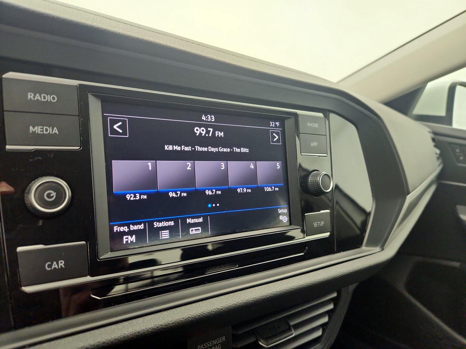 Thumbnail: 2019 Volkswagen Jetta - 15