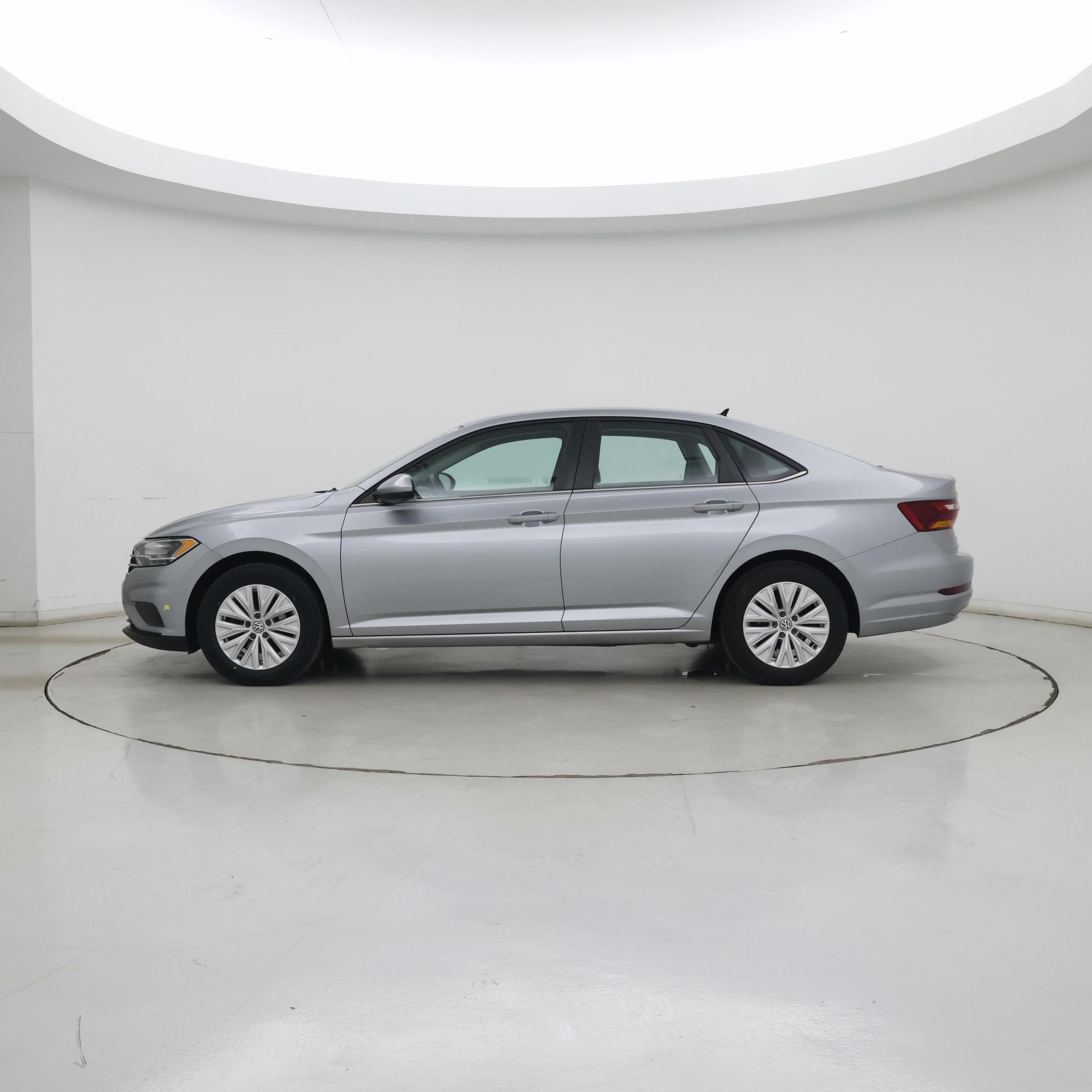 Thumbnail: 2019 Volkswagen Jetta - 3