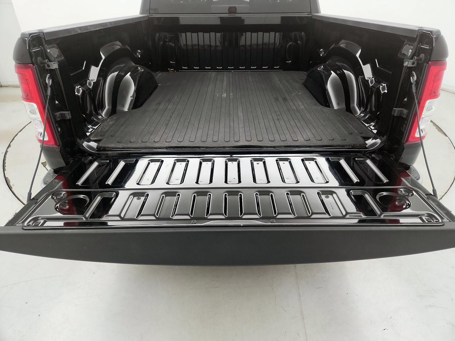 Thumbnail: 2021 RAM 1500 - 20