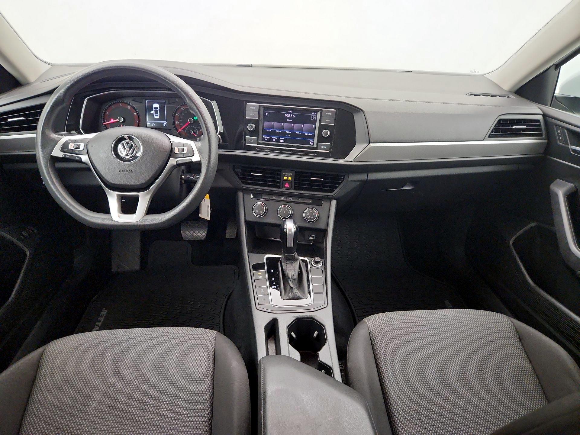 Thumbnail: 2019 Volkswagen Jetta - 9