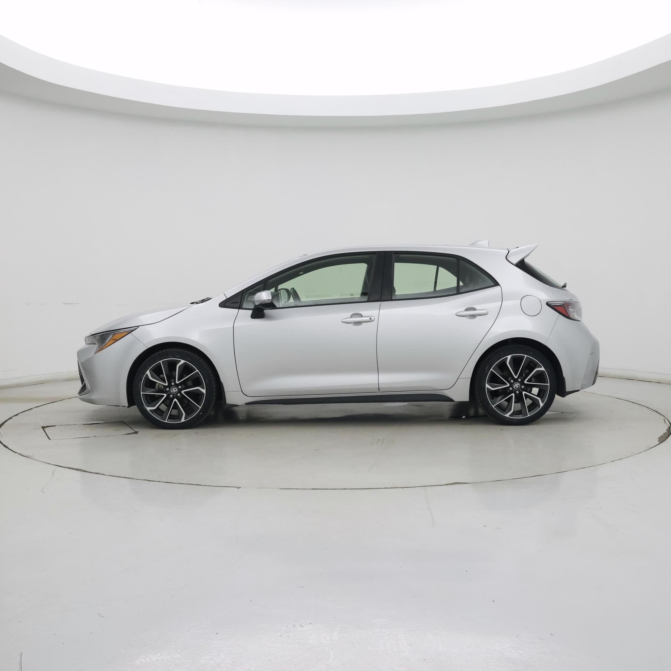 Thumbnail: 2021 Toyota Corolla - 3