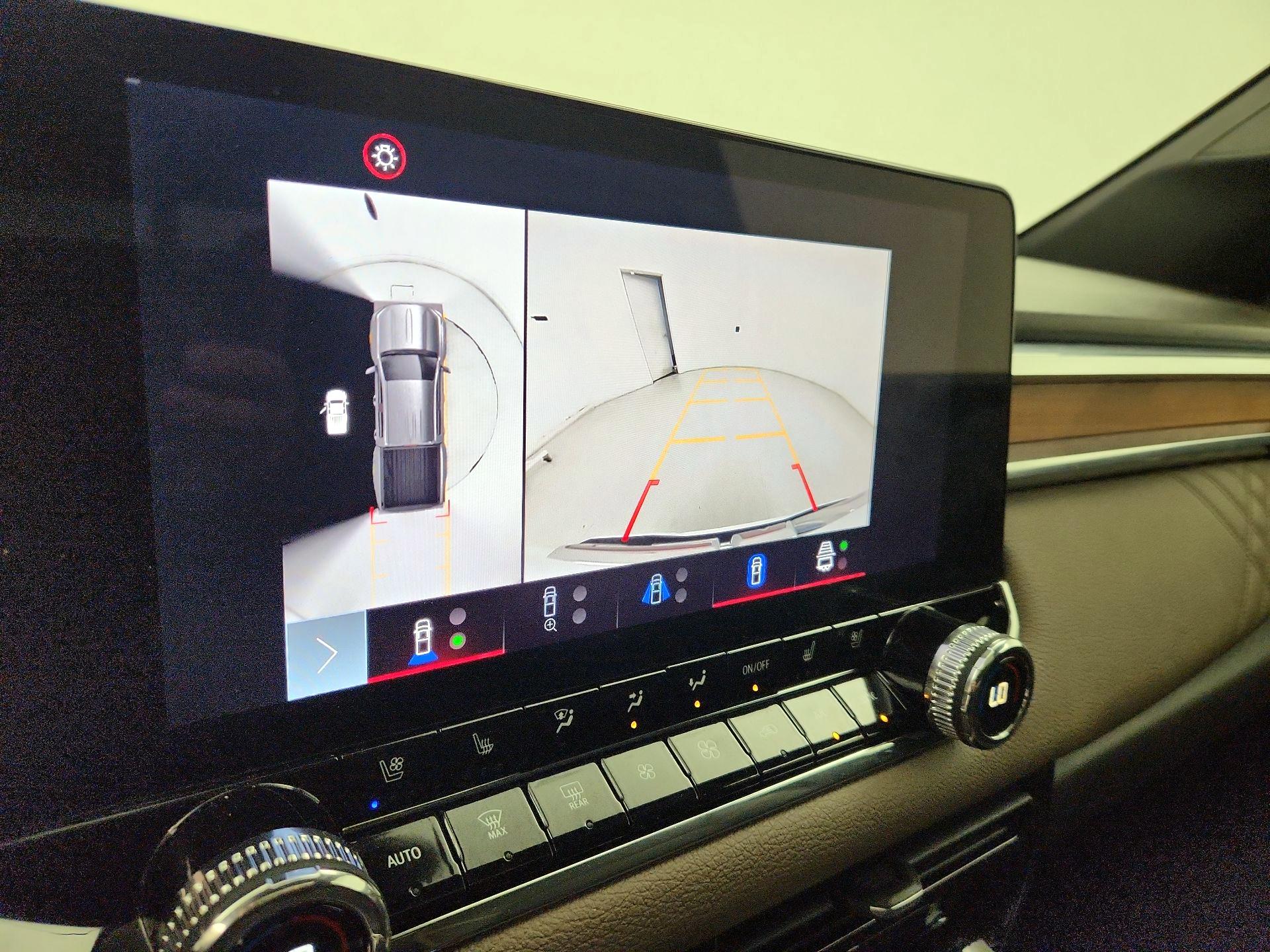 Thumbnail: 2023 GMC Canyon - 15