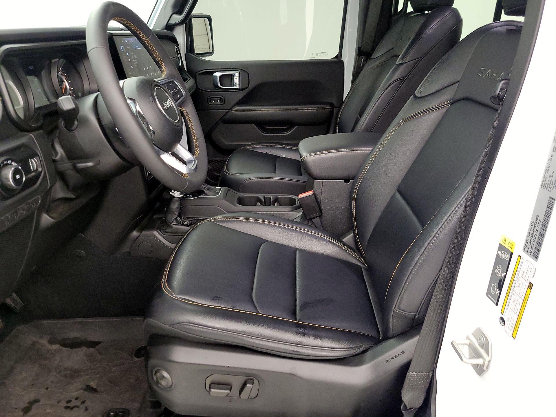 Thumbnail: 2024 Jeep Wrangler - 11