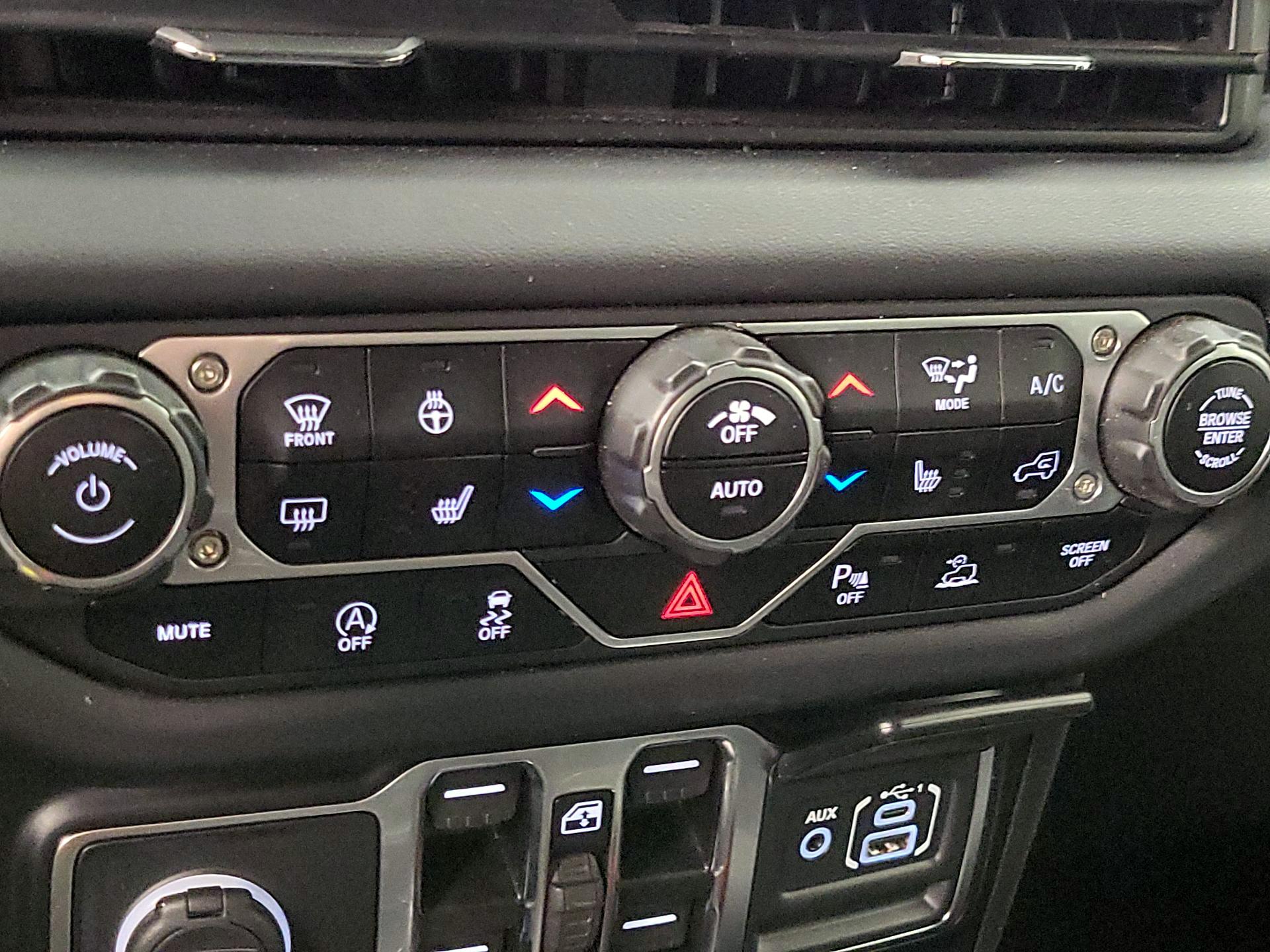 Thumbnail: 2024 Jeep Wrangler - 16