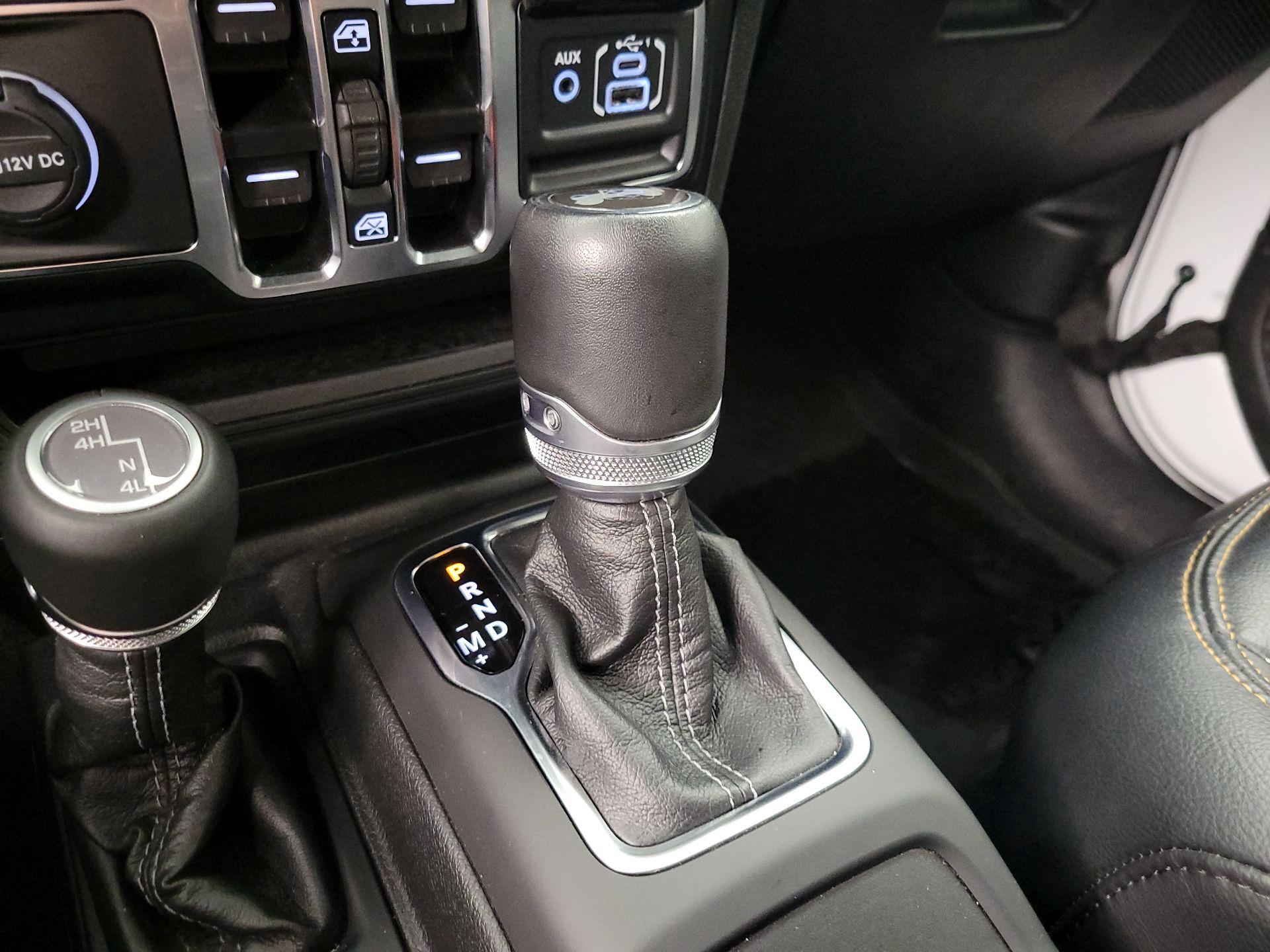 Thumbnail: 2024 Jeep Wrangler - 17