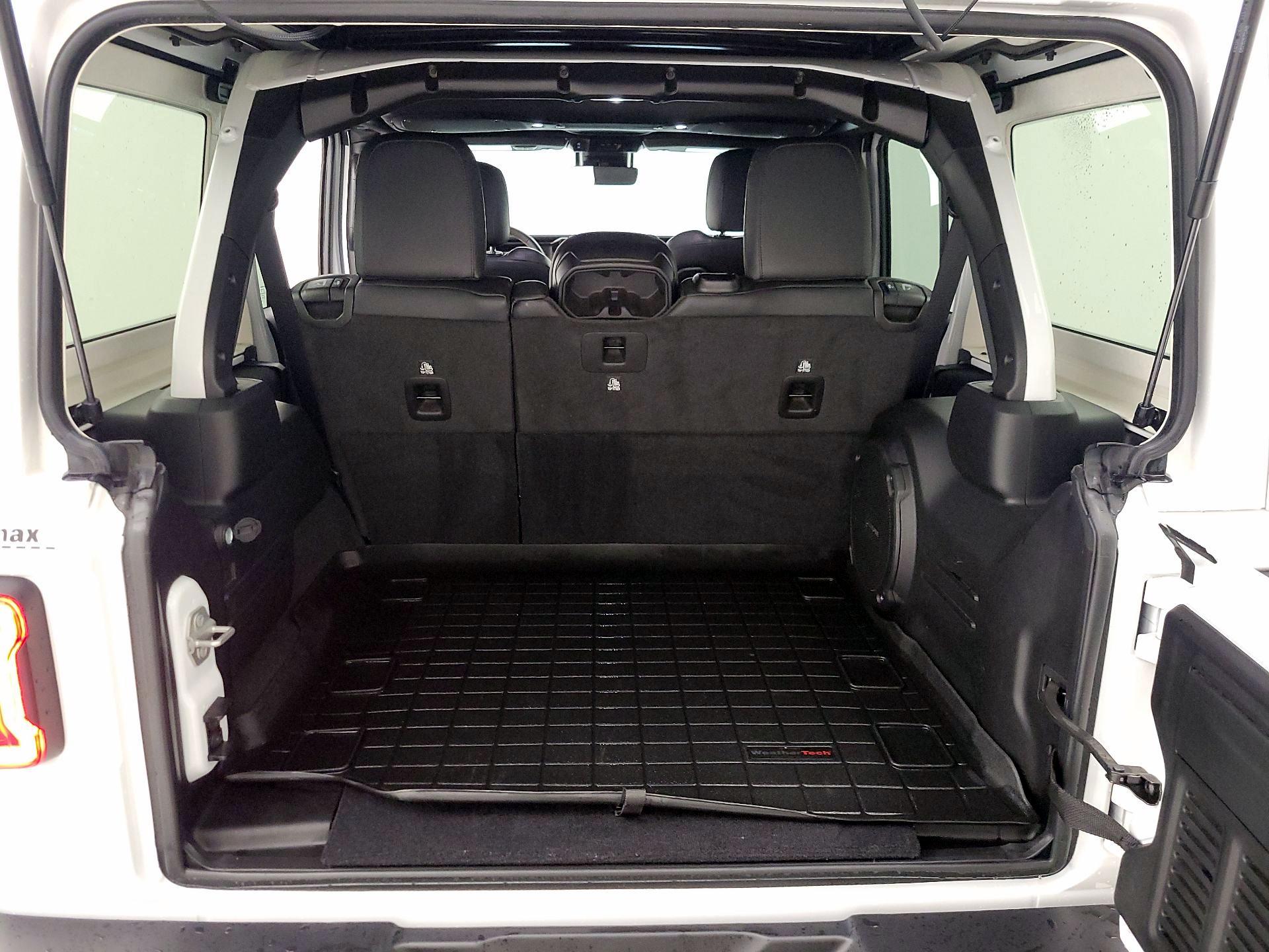 Thumbnail: 2024 Jeep Wrangler - 20