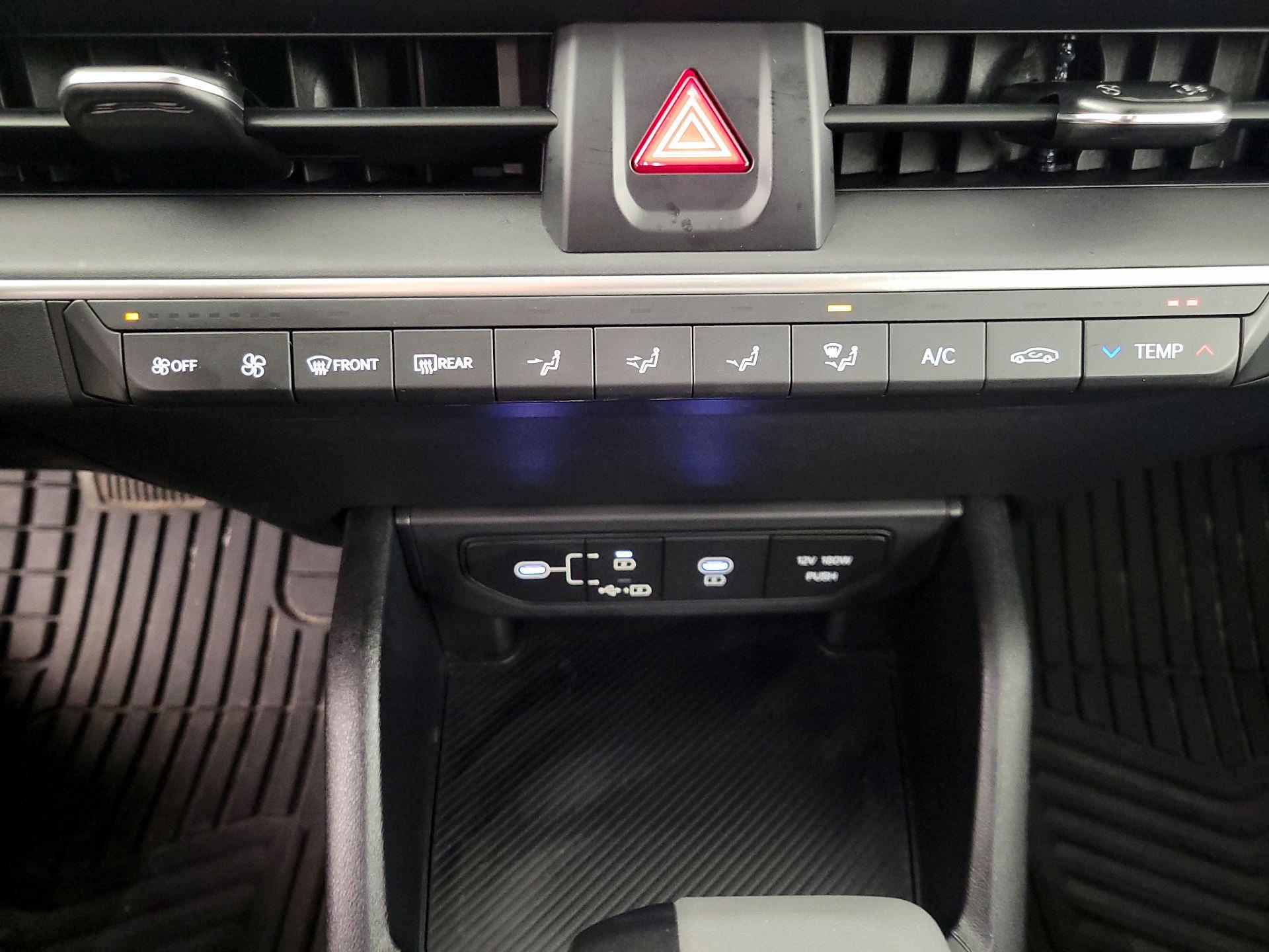 Thumbnail: 2025 Kia K4 - 17