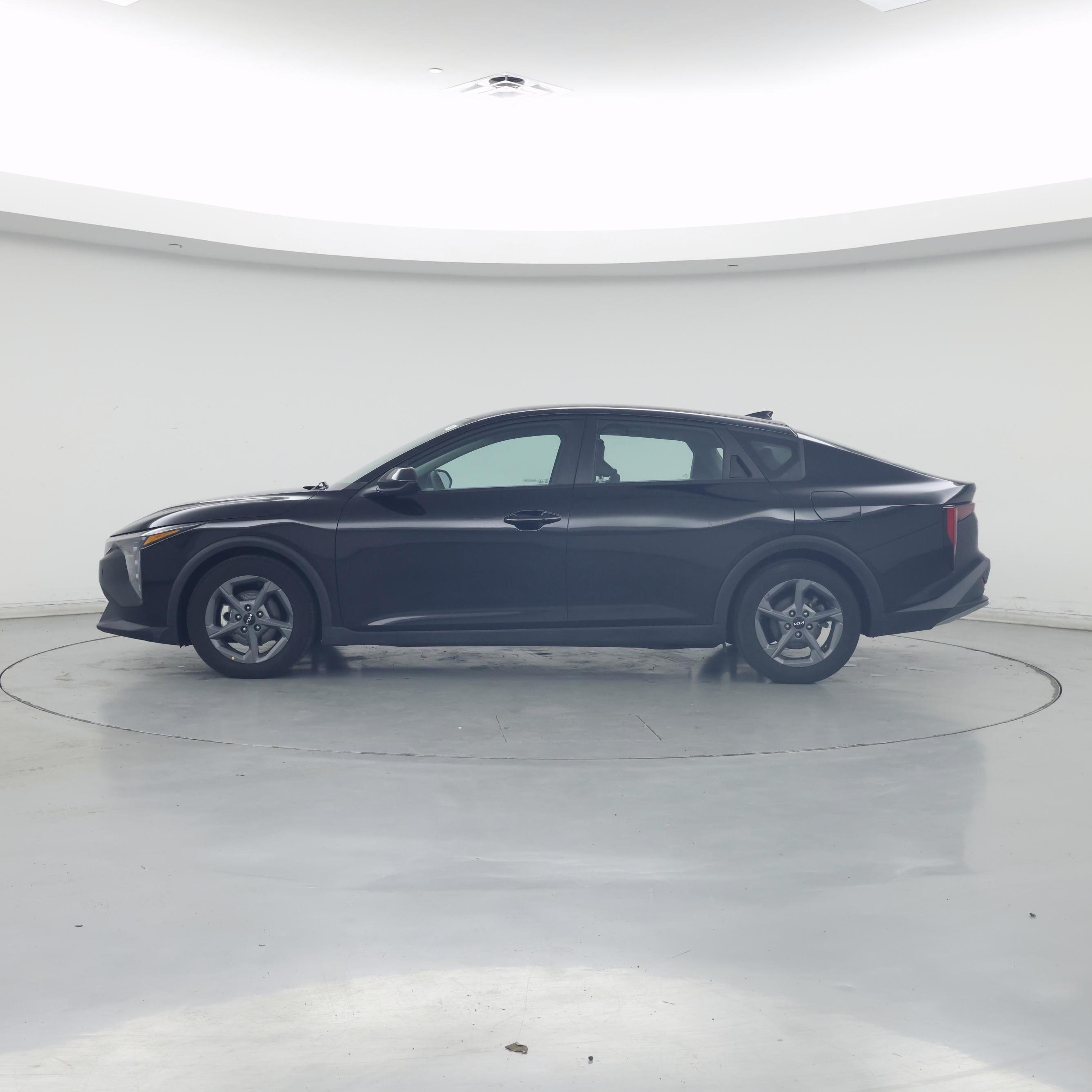 Thumbnail: 2025 Kia K4 - 3