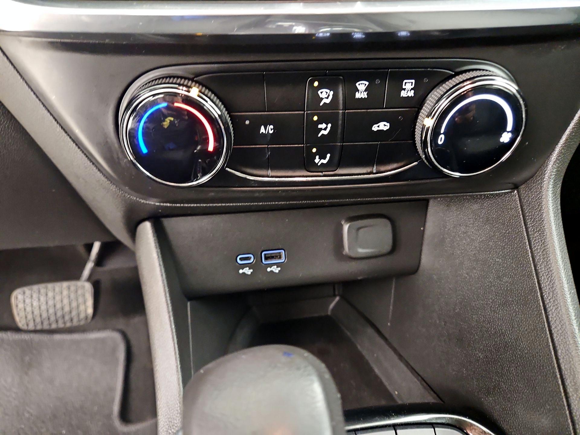 Thumbnail: 2024 Buick Encore GX - 16