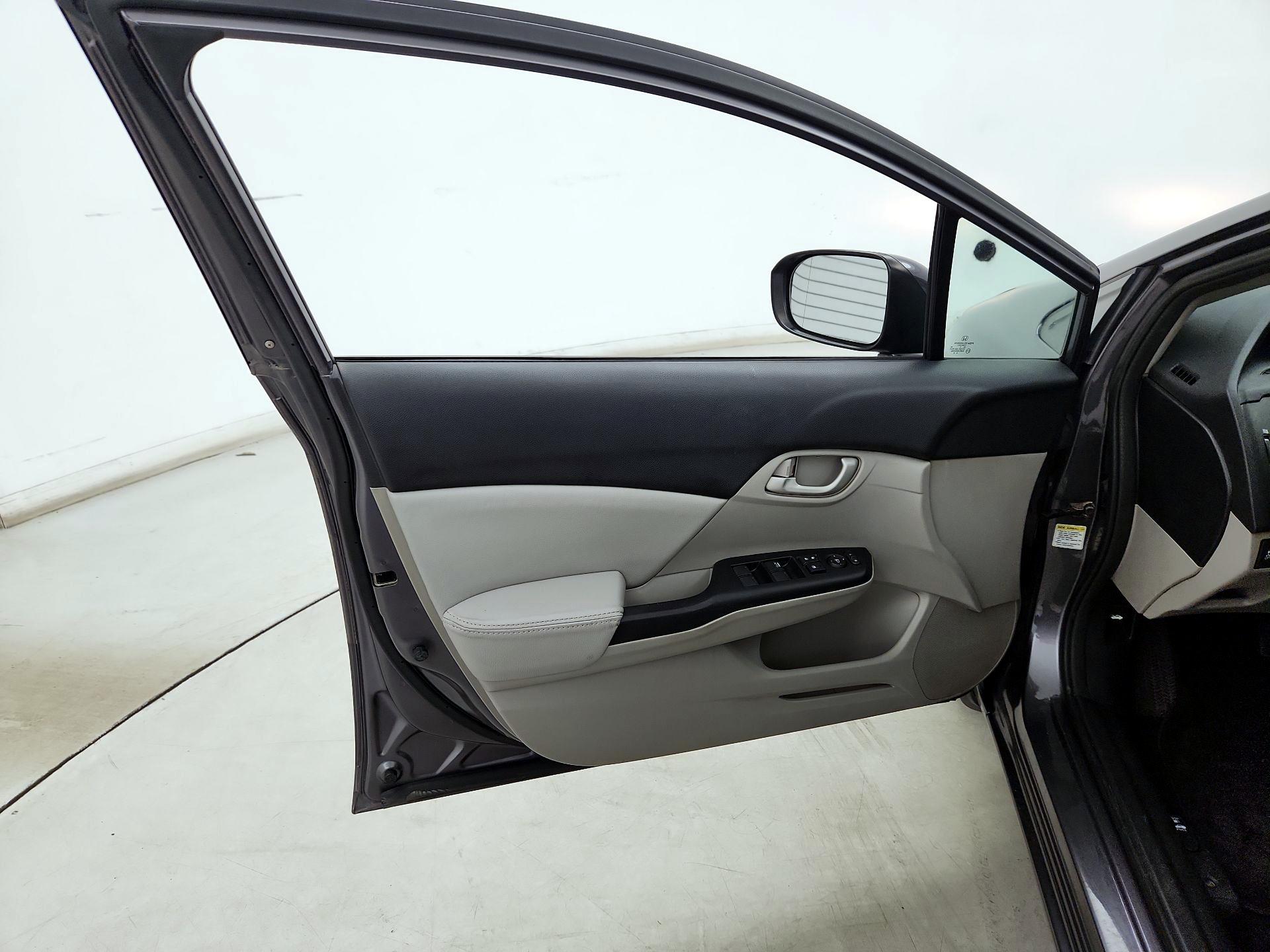 Thumbnail: 2015 Honda Civic - 12