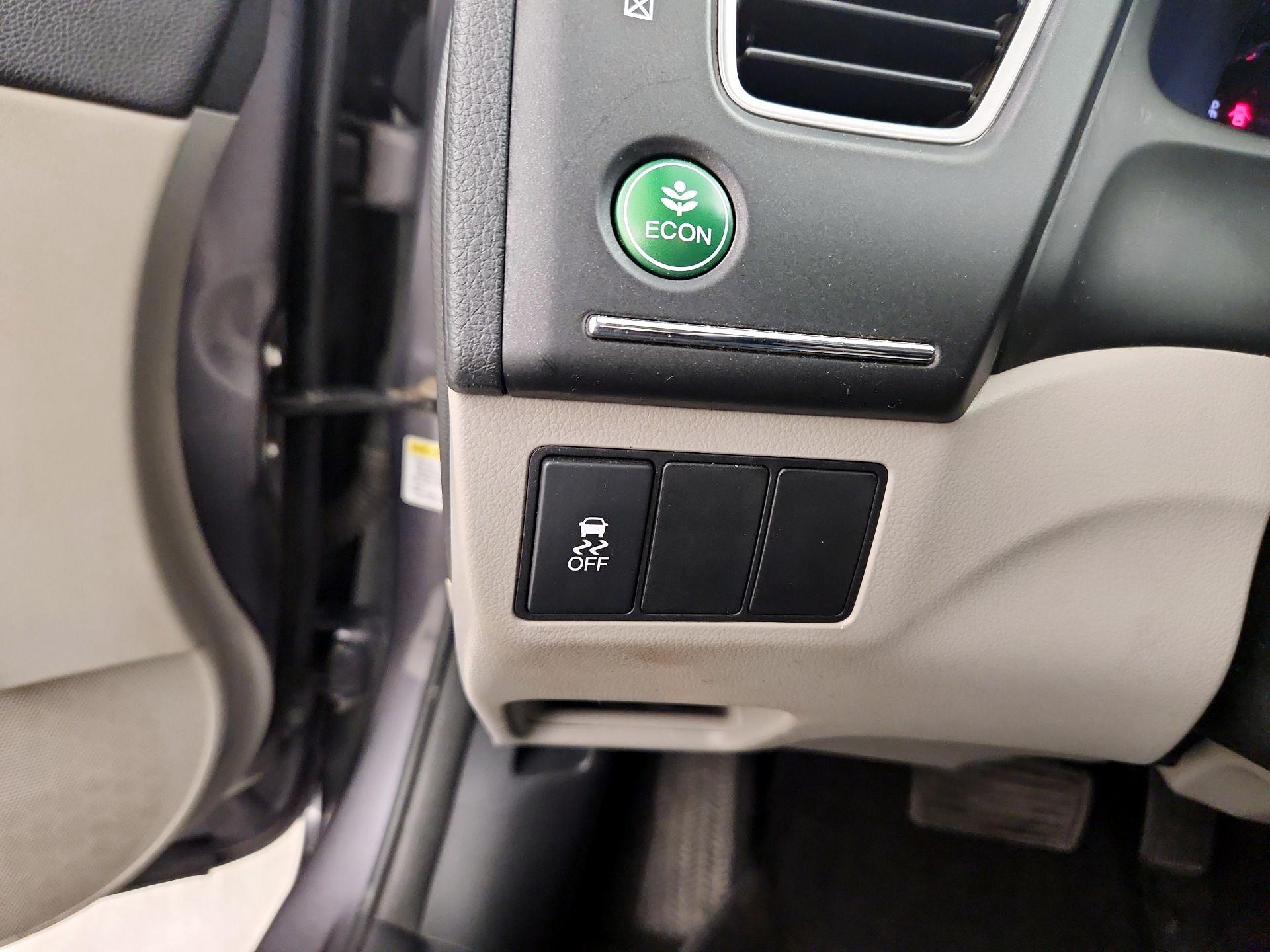 Thumbnail: 2015 Honda Civic - 13